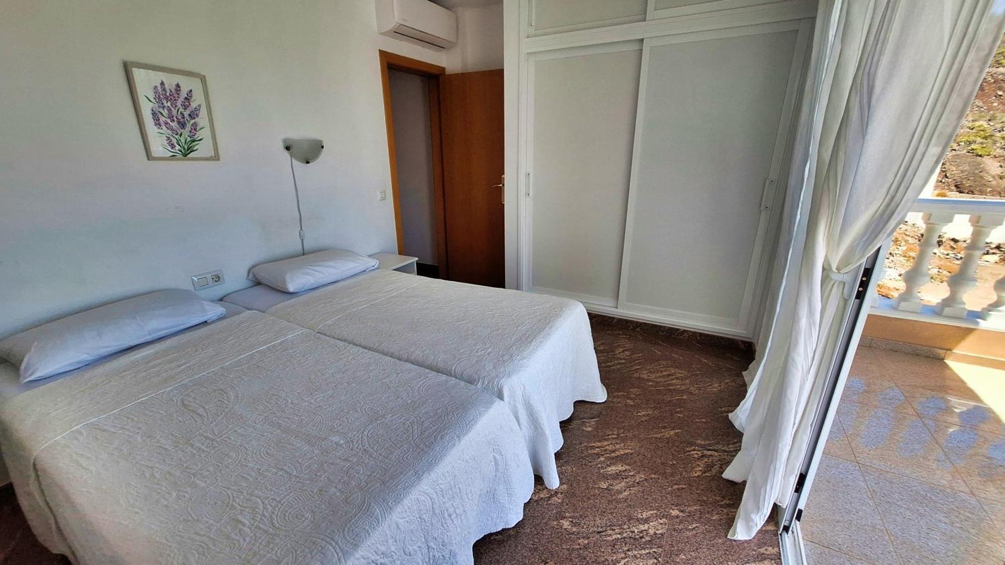 Happiness With Heated Swimming Pool Villa *