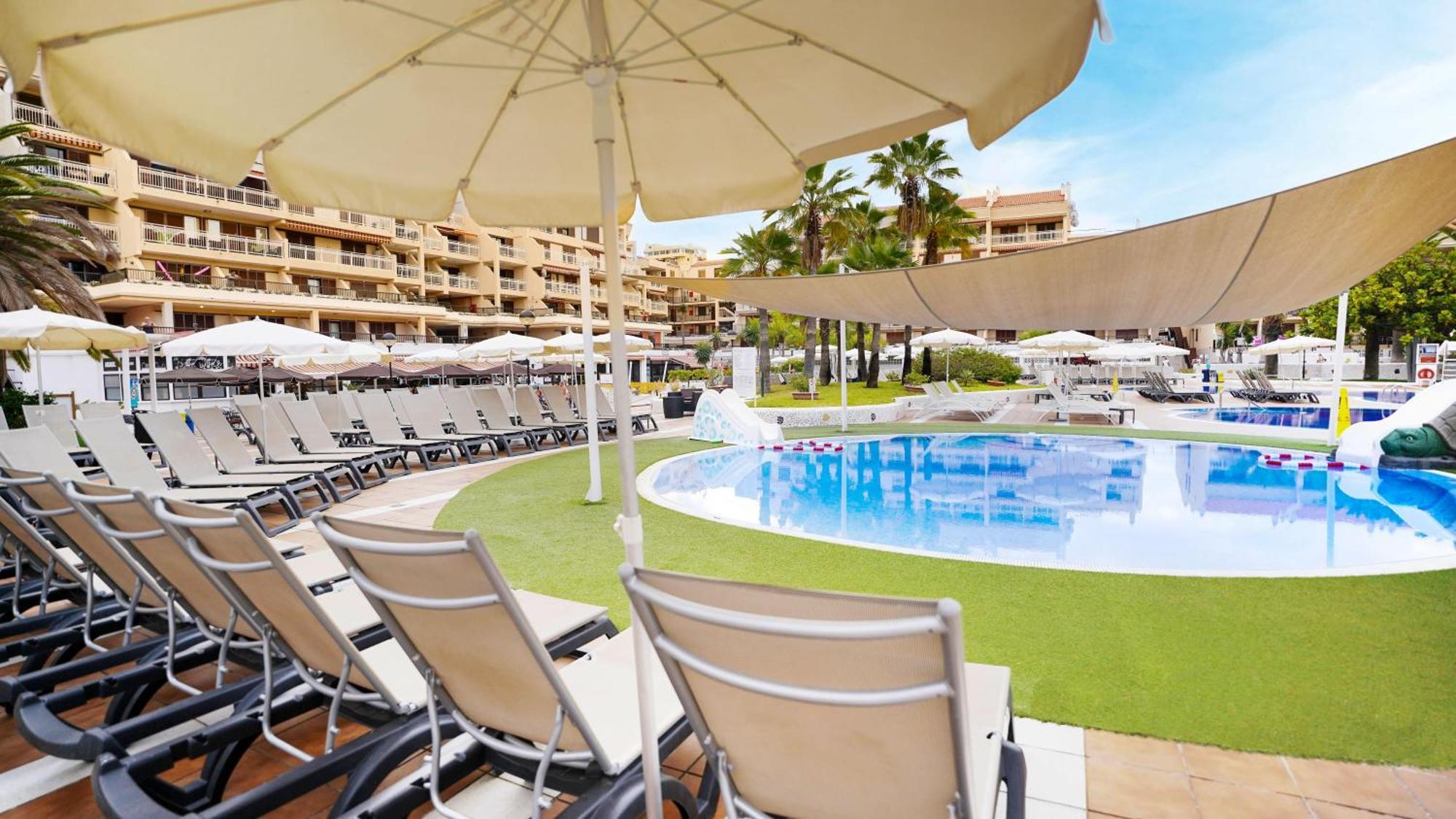 Coral Compostela Apartamento *