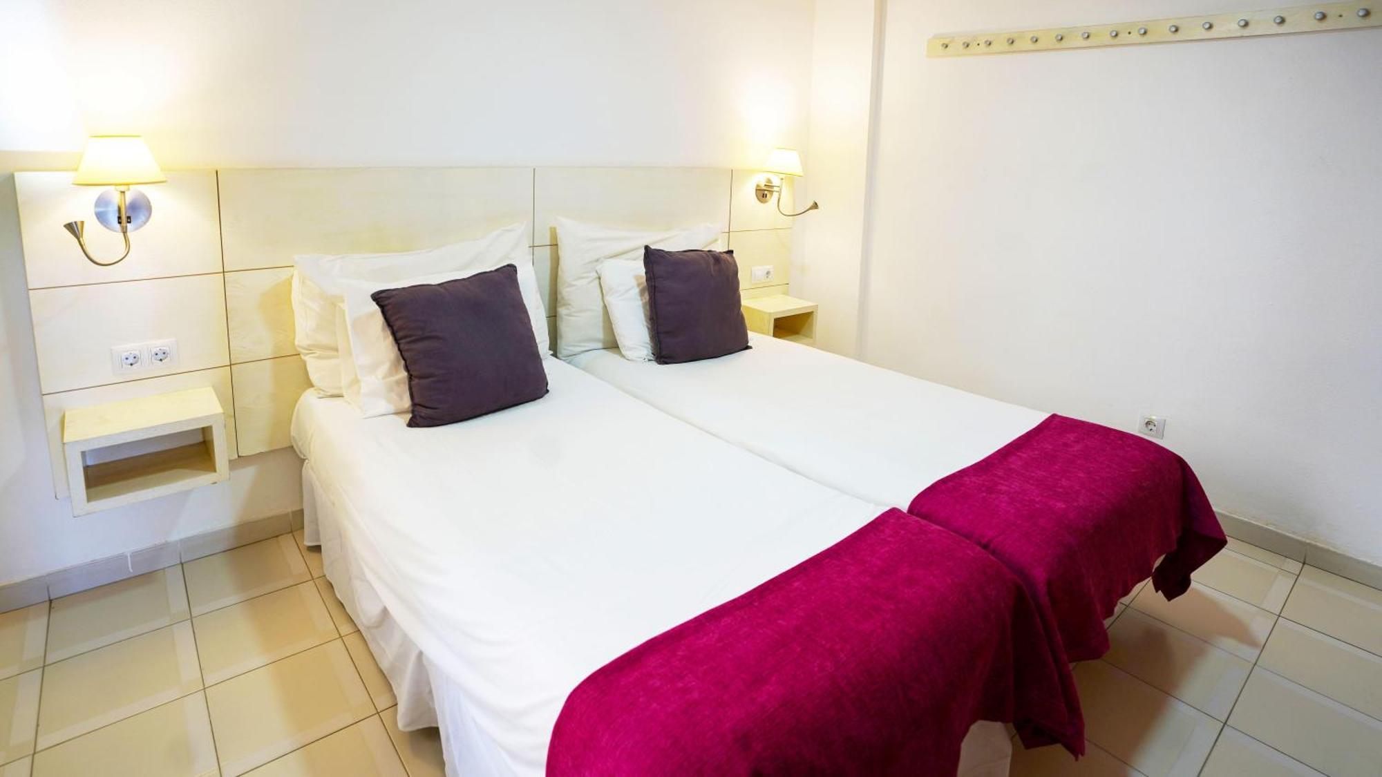 Coral Compostela Apartamento *