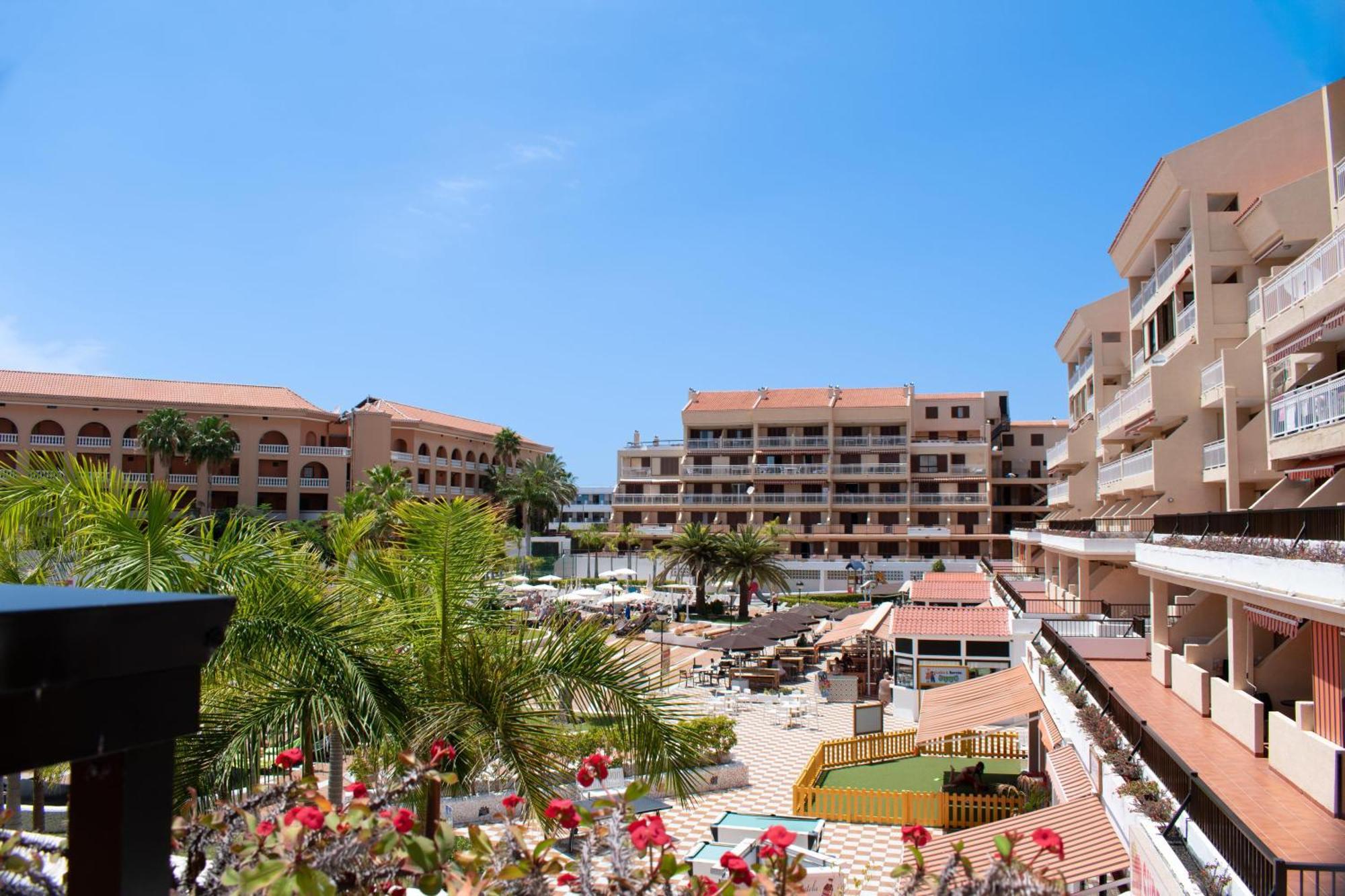 Coral Compostela Apartamento *