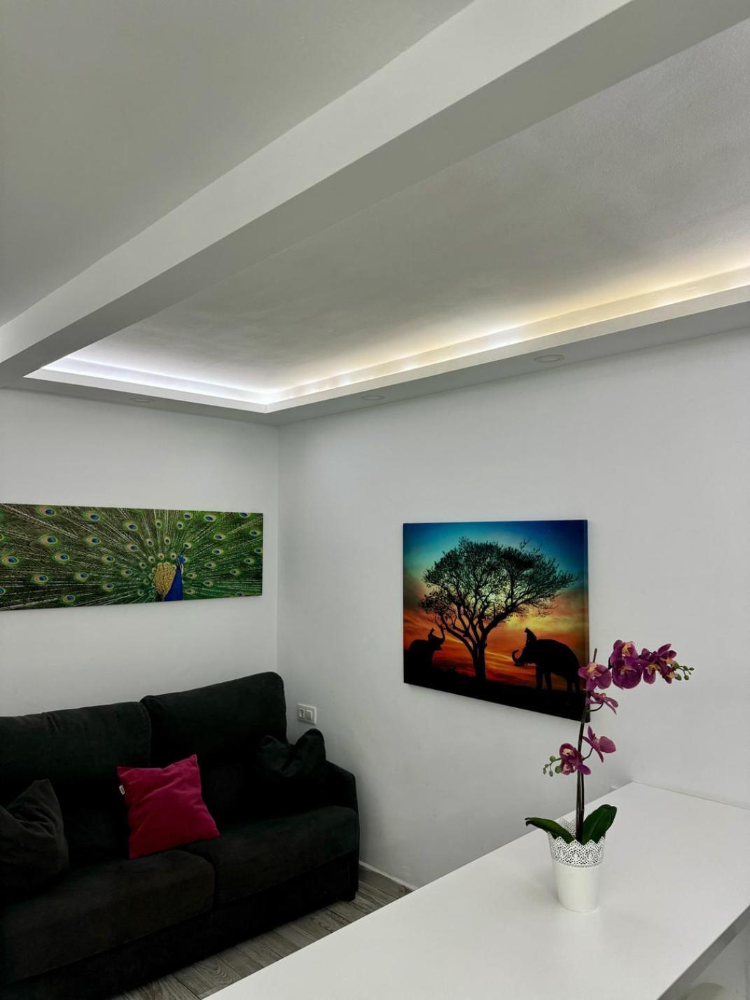 San Eugenio Charming Renovated Tenerife Apartment *