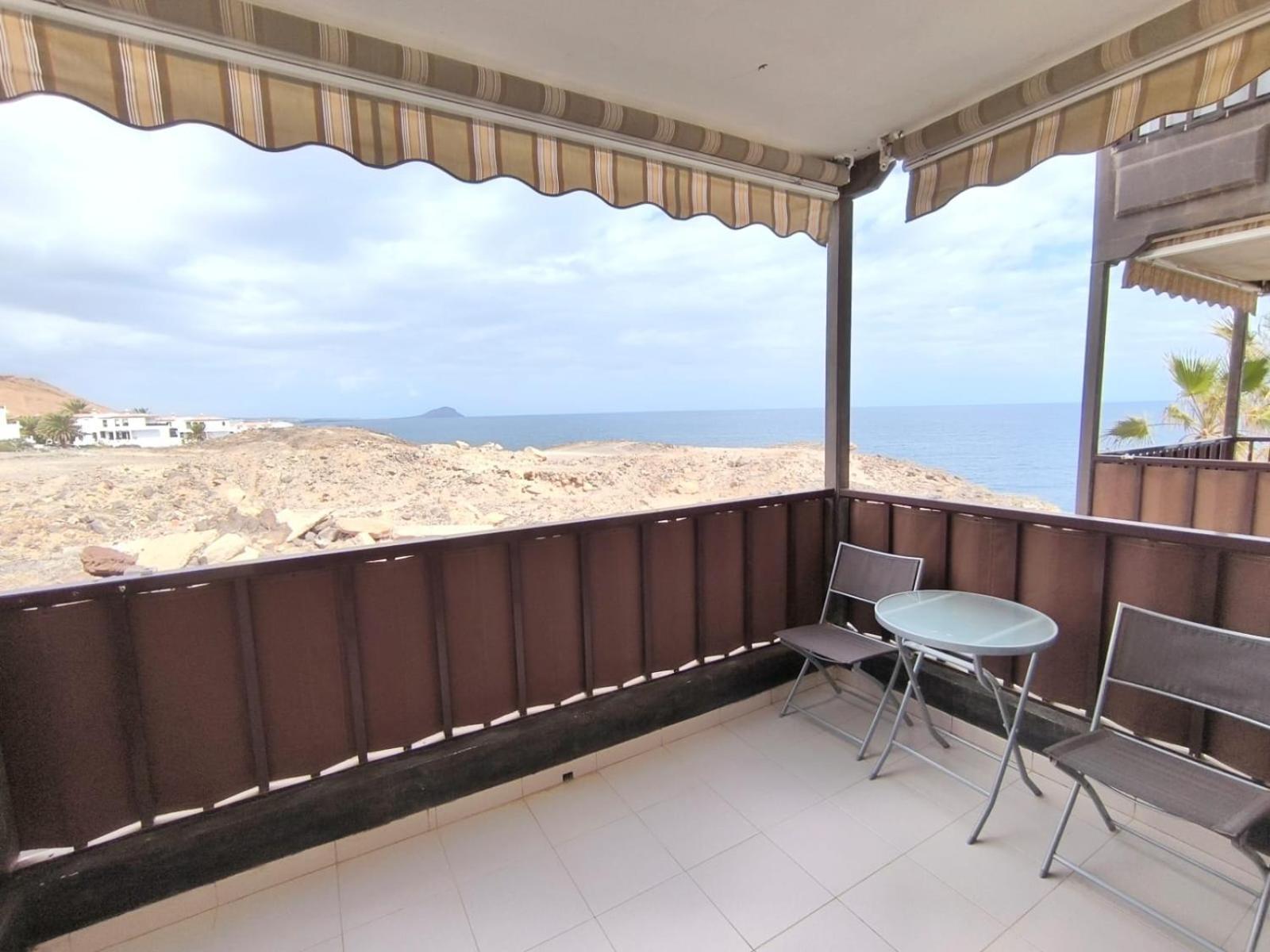Balcon Del Mar - Ocean & Volcano View, Pool, Fibre Net Appartement *