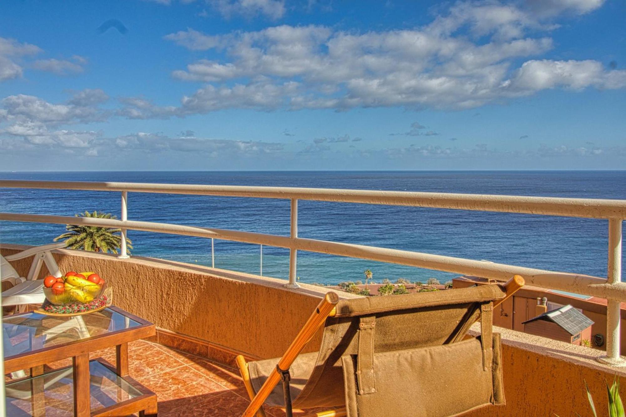 Luxurious In + Sea View * Radazul