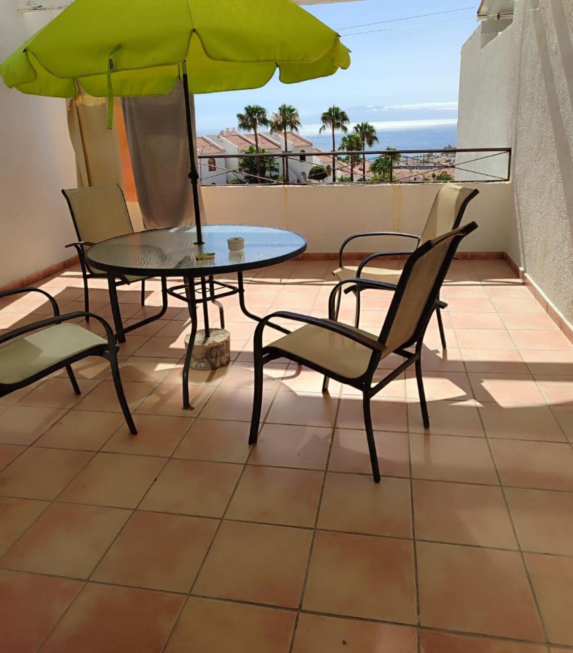 La Margarita Canarias - Bathroom And Kitchen Shared With The Host -
