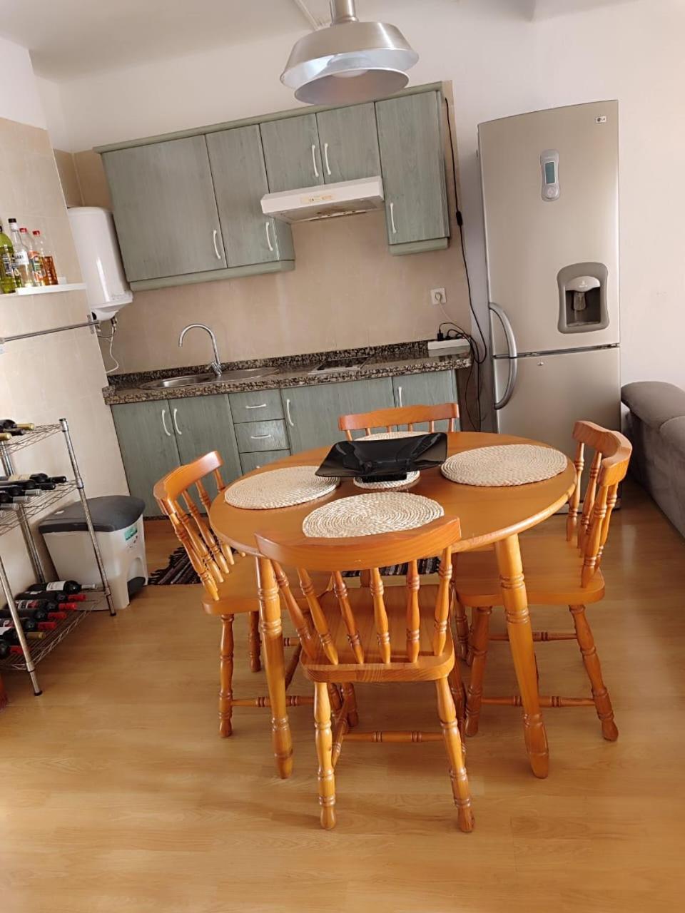 La Margarita Canarias - Bathroom And Kitchen Shared With The Host - *
