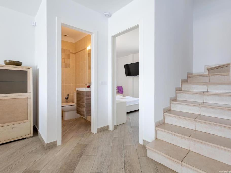 Stunning Mila In Madronal, Heated Pool Villa