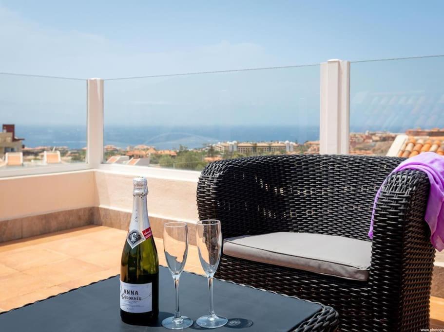 Stunning Mila In Madronal, Heated Pool Villa *