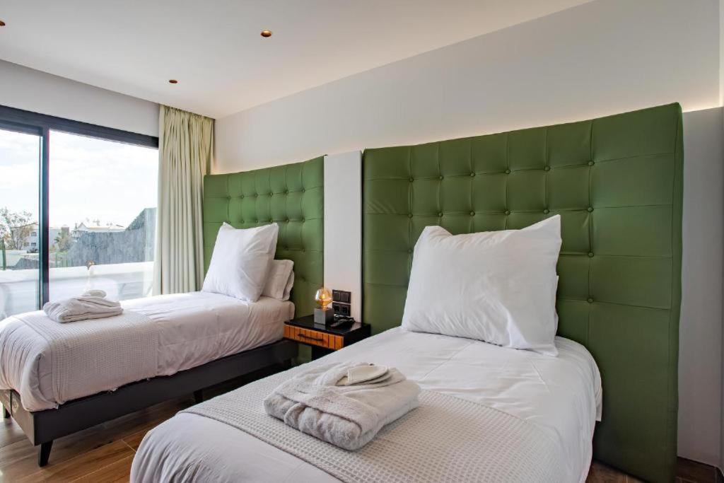 7 Bedroom - By Apricus Holidays Villa Costa Adeje (Tenerife)