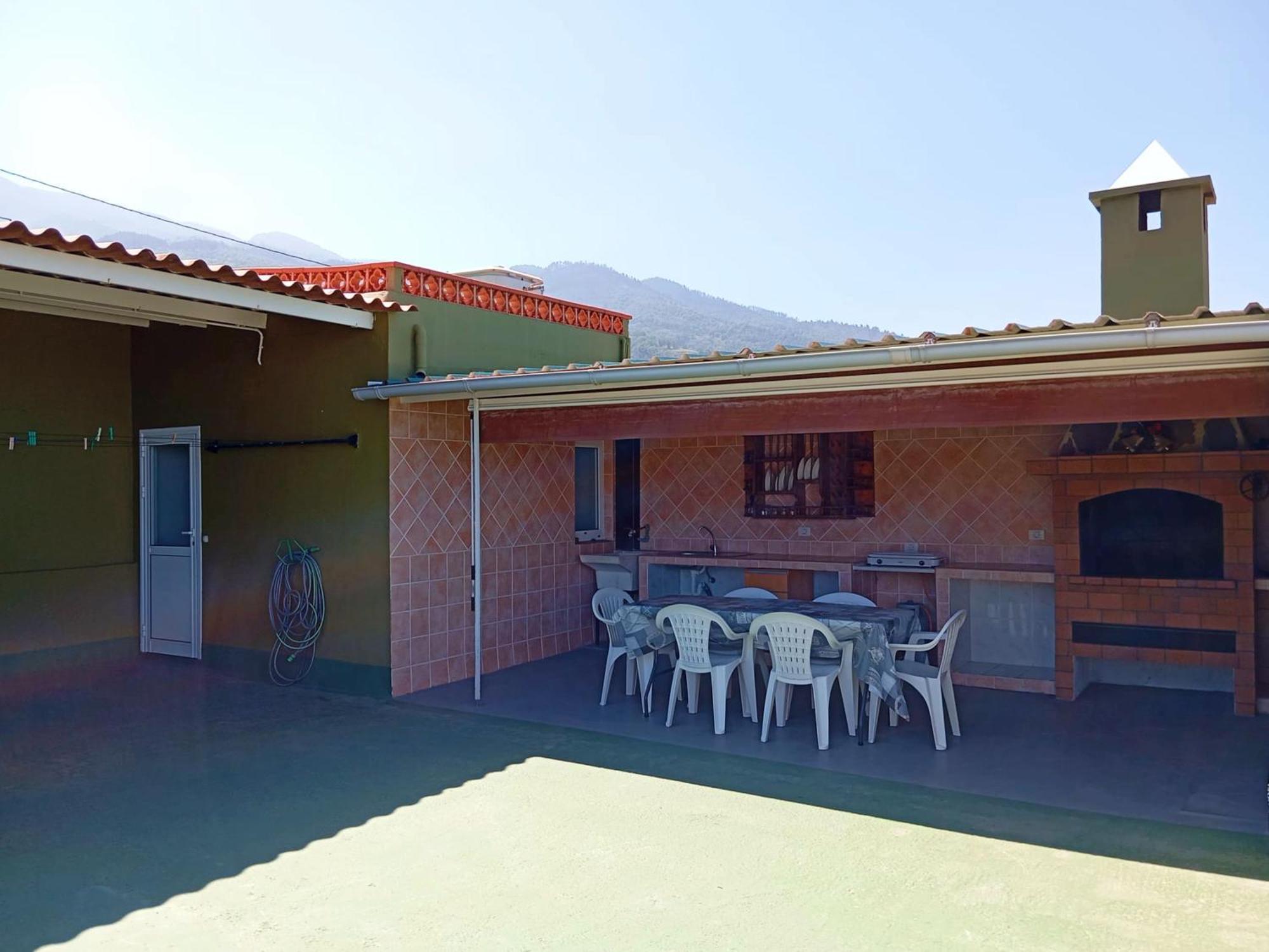 Live La Victoria Carril - Casa Acogedora Y Familiar Con Terraza Completa Hébergement de vacances La Victoria de Acentejo
