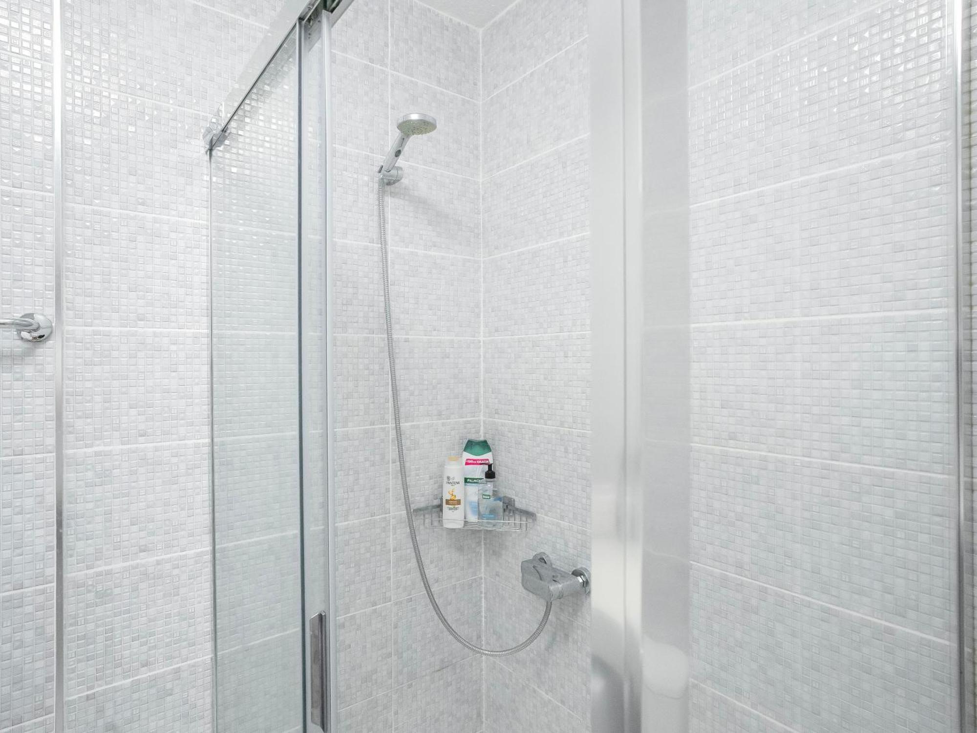 Apartamento Modern 1bd With A Patio And Pool, Balcon Del Mar, B52 Arona (Tenerife)