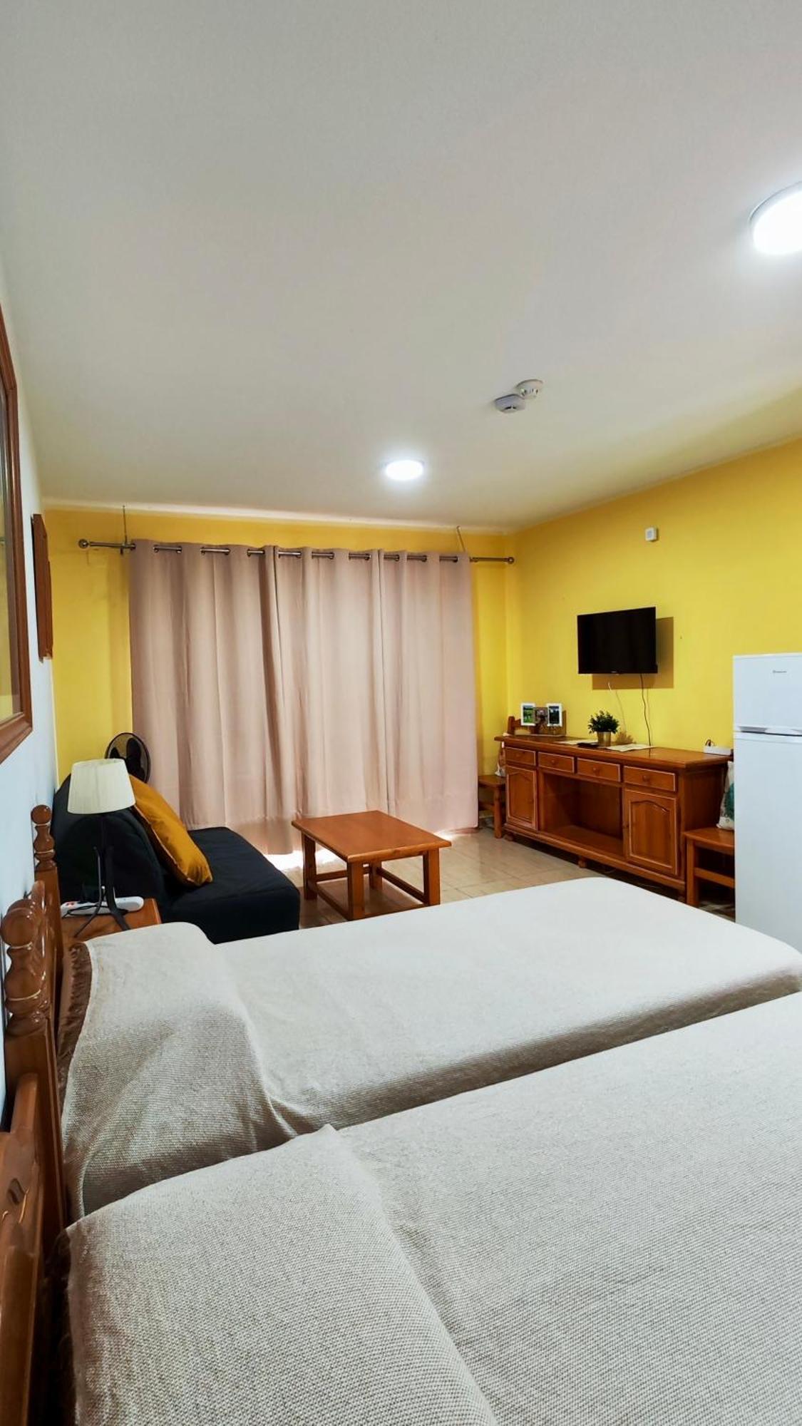 Encantador Estudio Con Terraza Privada Y Espectaculares Vistas Al Mar En Costa Del Silencio, Cerca De Cristianos Apartment