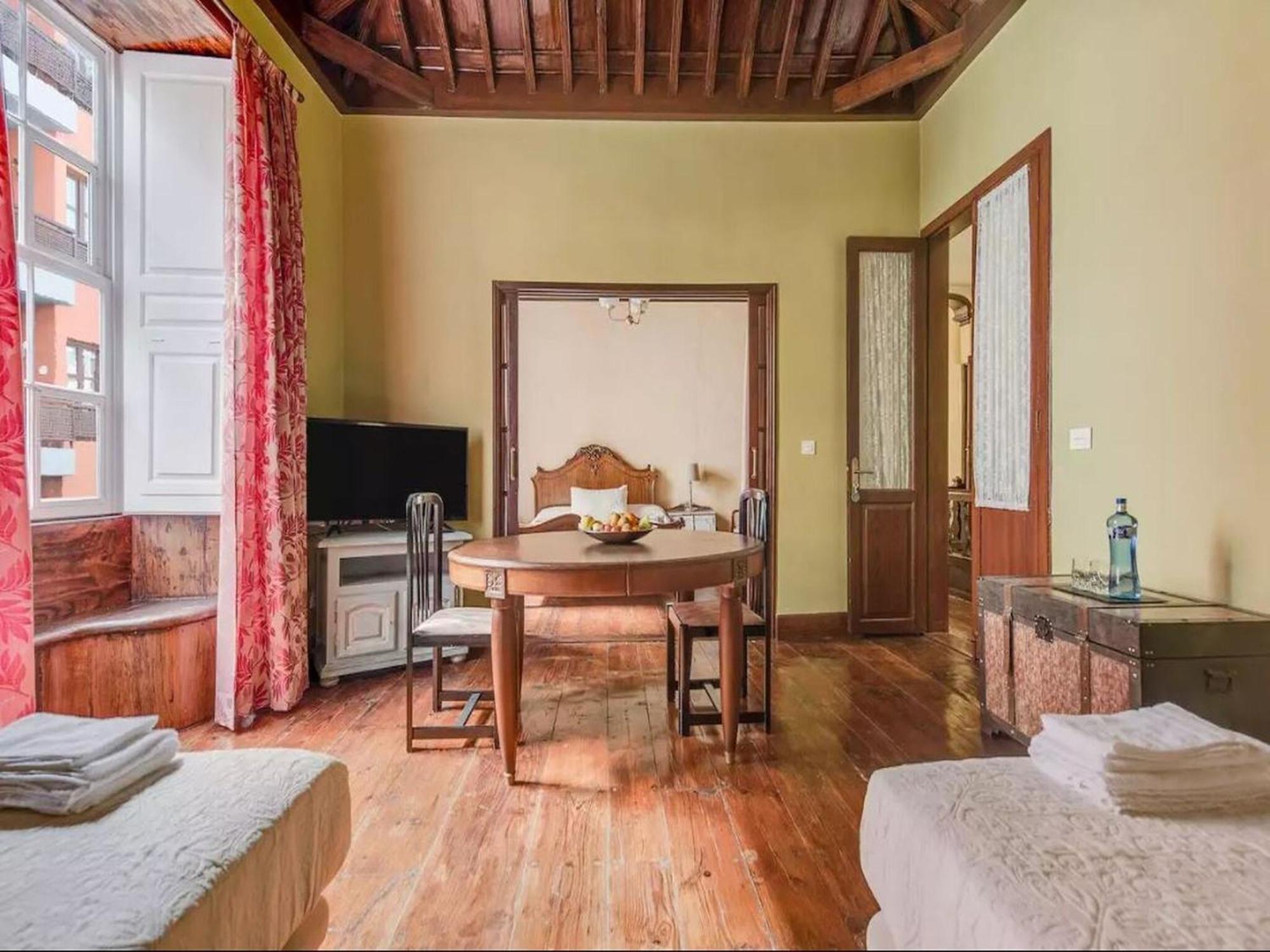 Holiday In San Crist Bal De La Laguna With Terrace