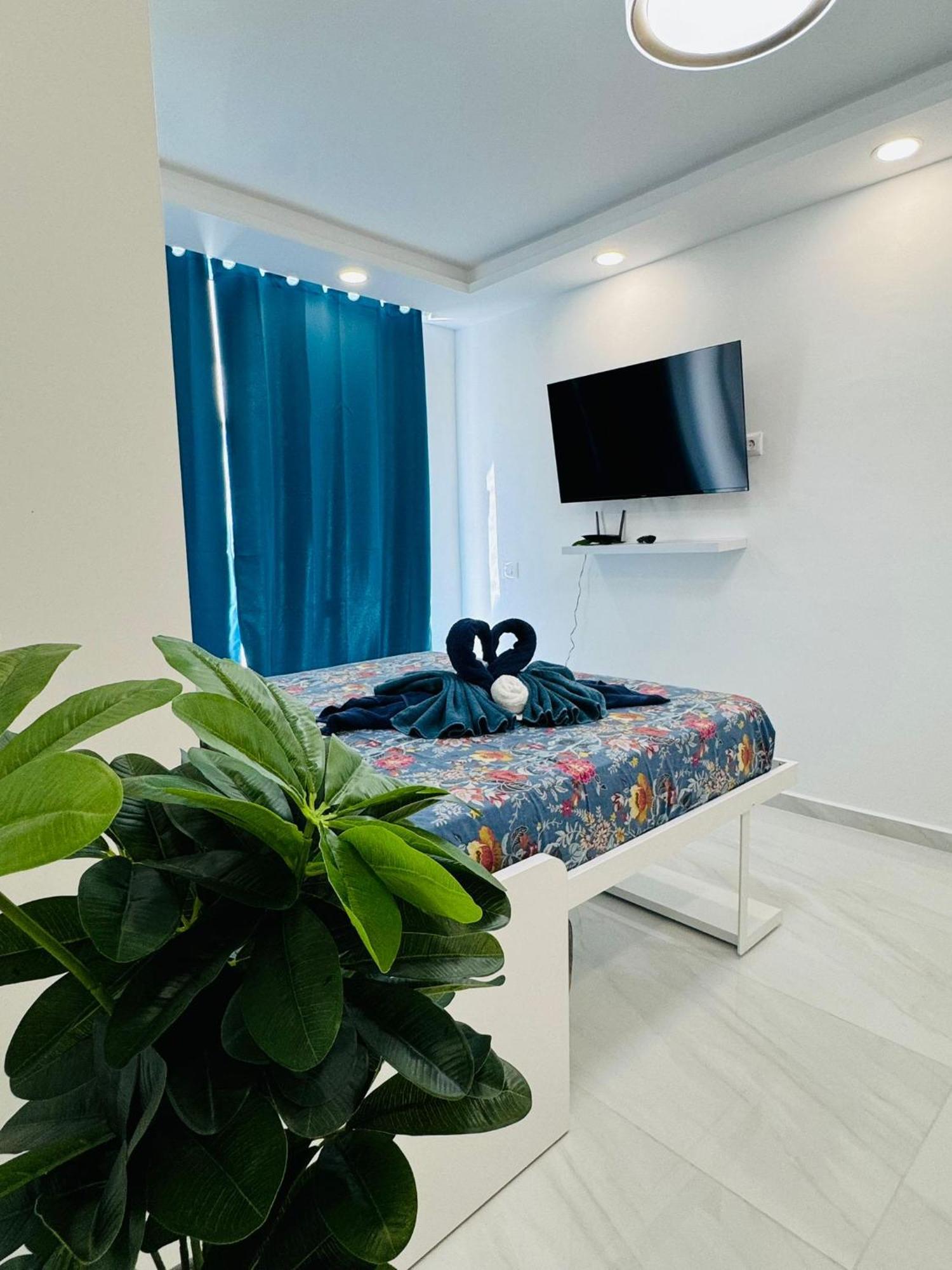 Paraiso Ponderosa, Lovely Estudio Americas *