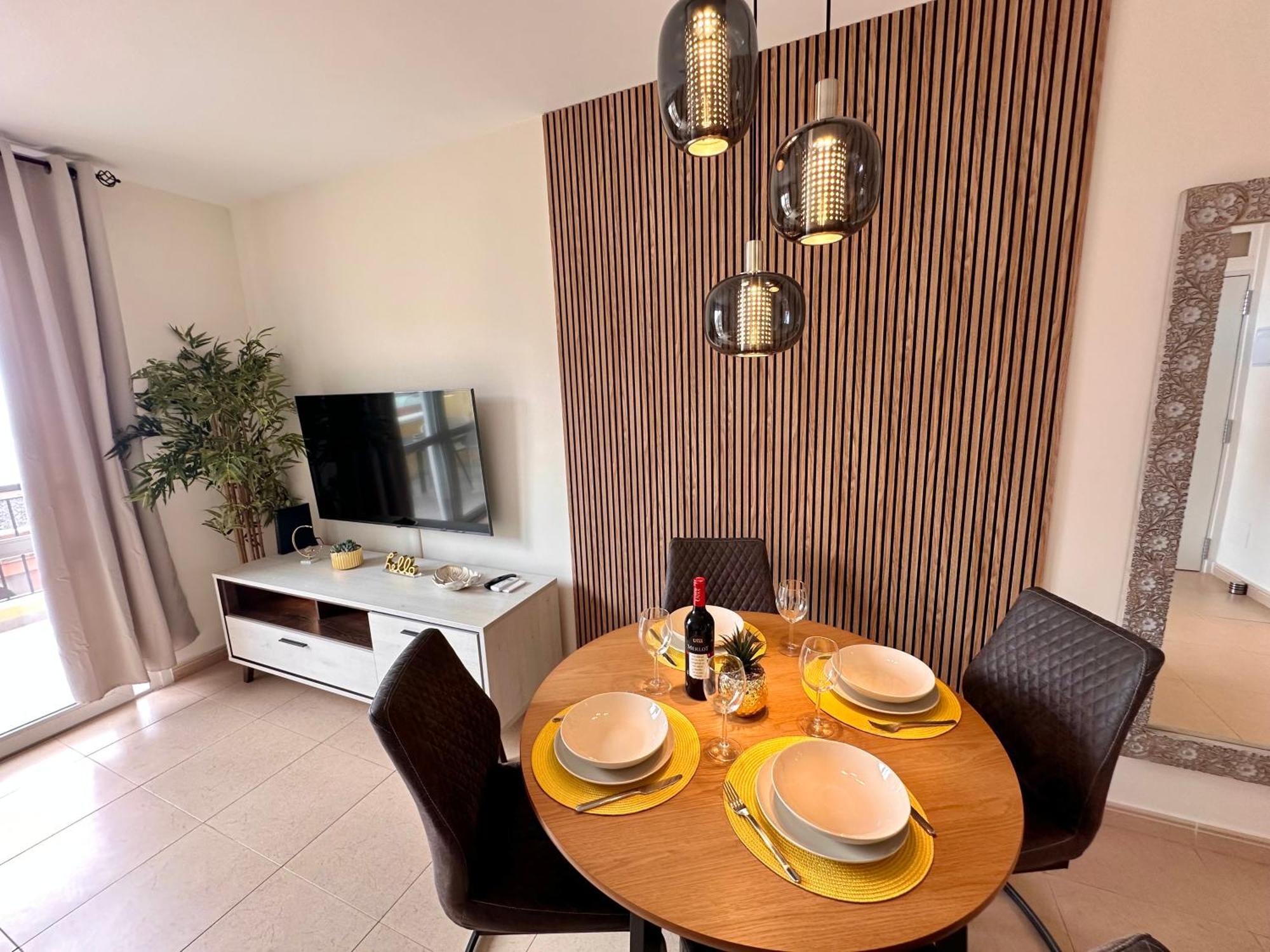 Sunshine With Sea Viev Apartment