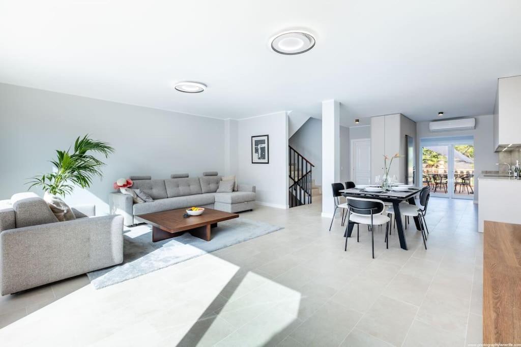 Townhouse Jardines 47 3 Or 4 Bedrooms