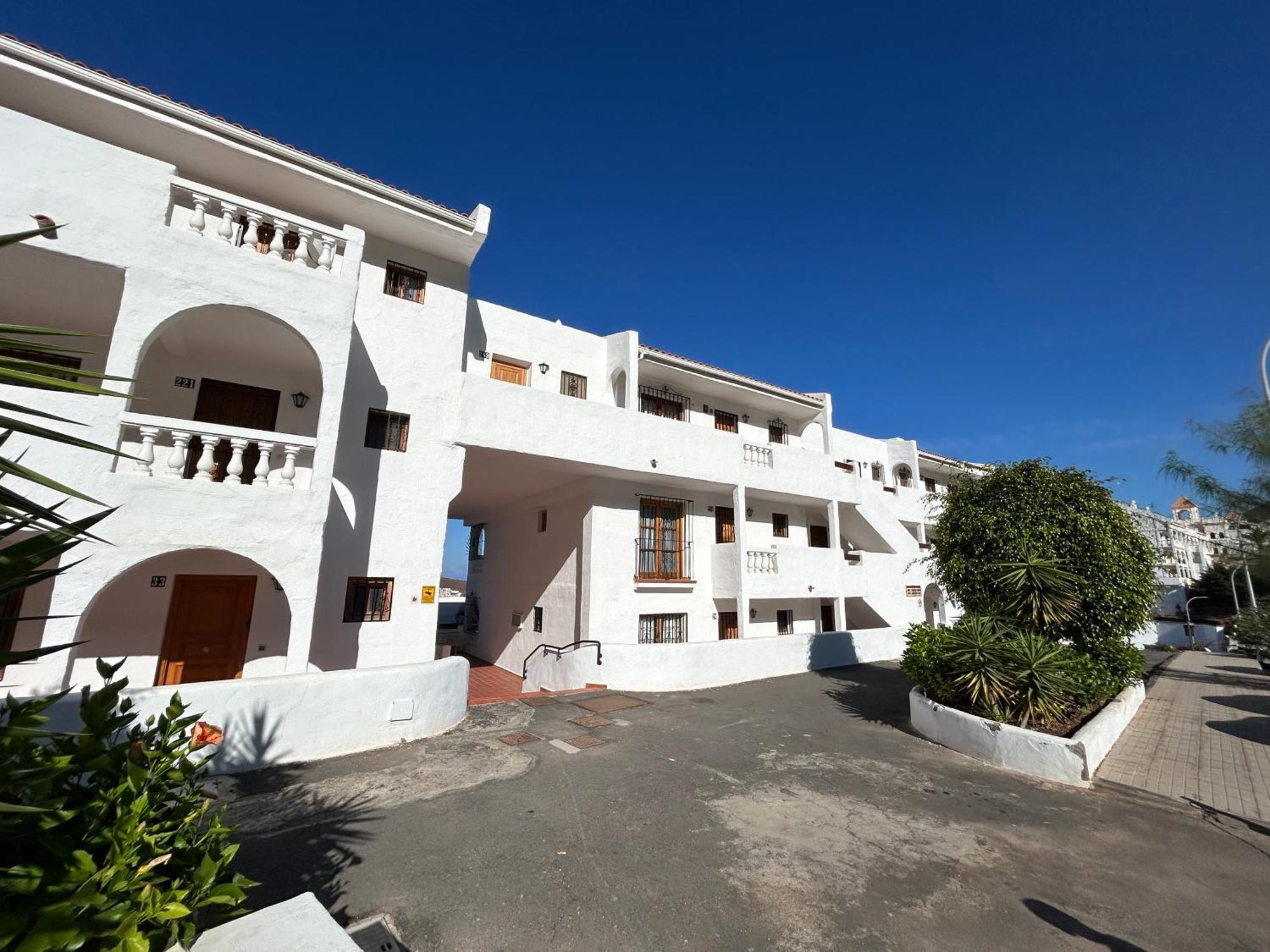Apartment Cristianos With Large Terrace & Heated Pool