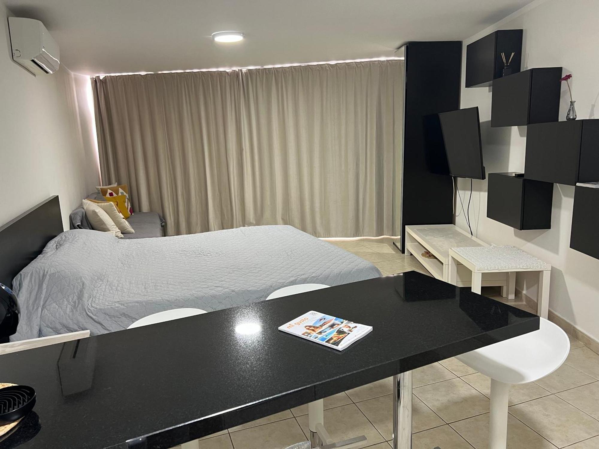 Cristianos Apartment