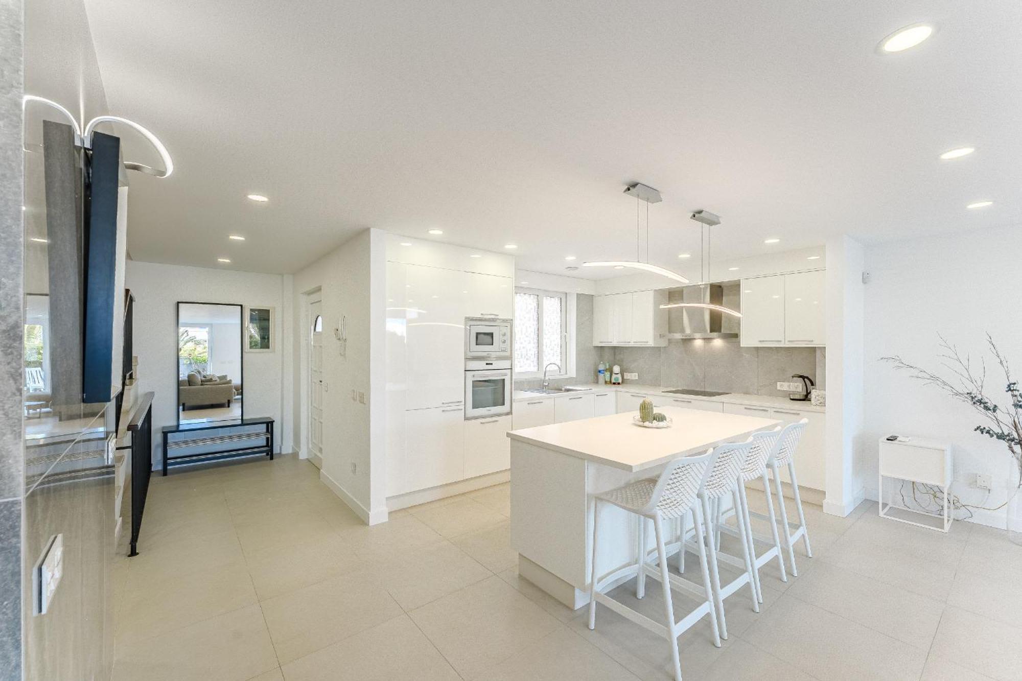 Luxury In Los Cristianos