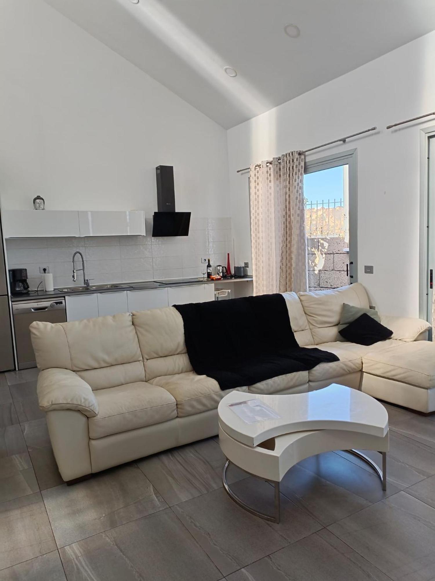 Luxury Sea Views Heated Pool Private Jacuzzi Wifi Bbq Parking Tennis Court * Candelaria
