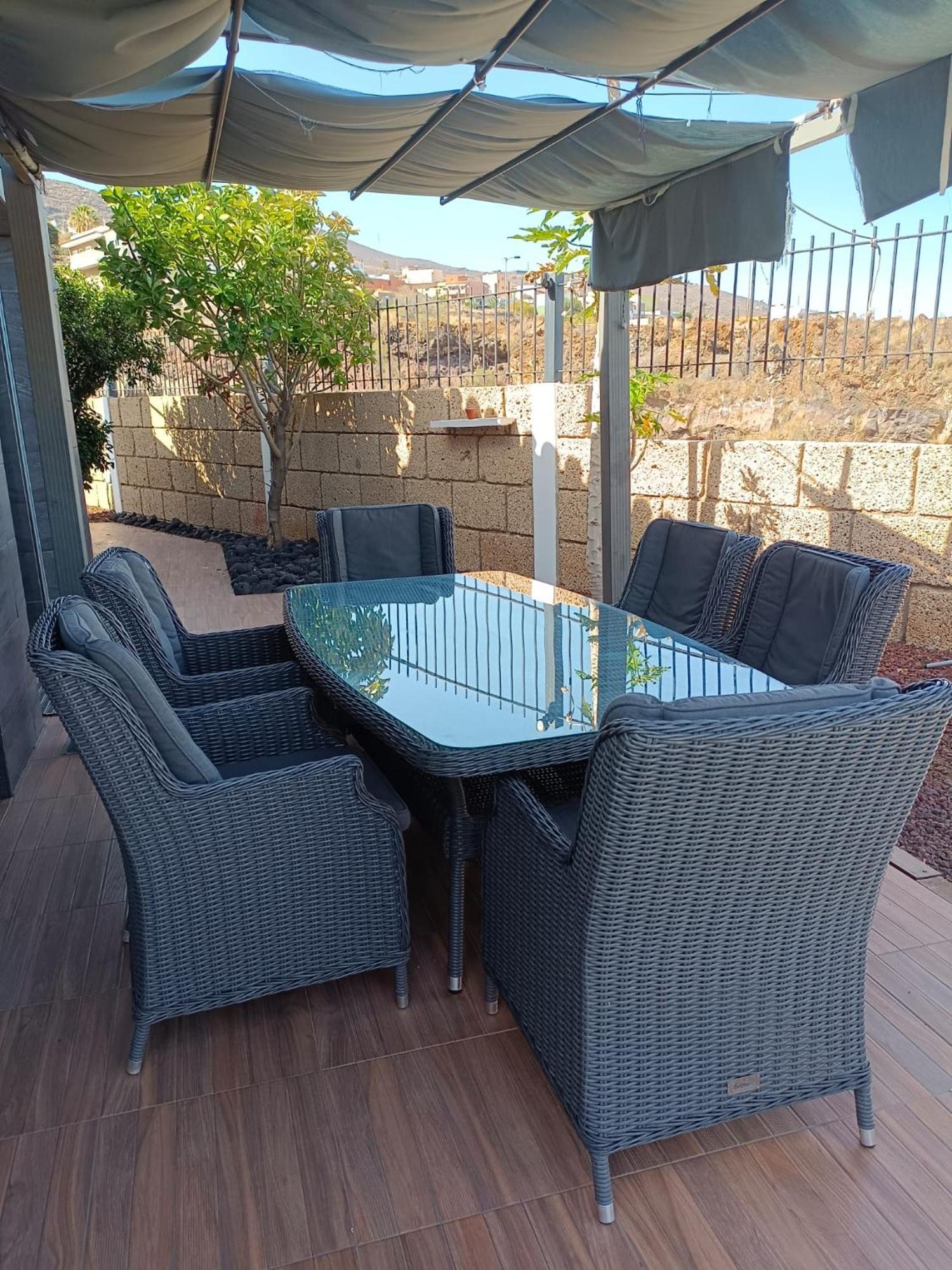 Luxury Sea Views Heated Pool Private Jacuzzi Wifi Bbq Parking Tennis Court * Candelaria