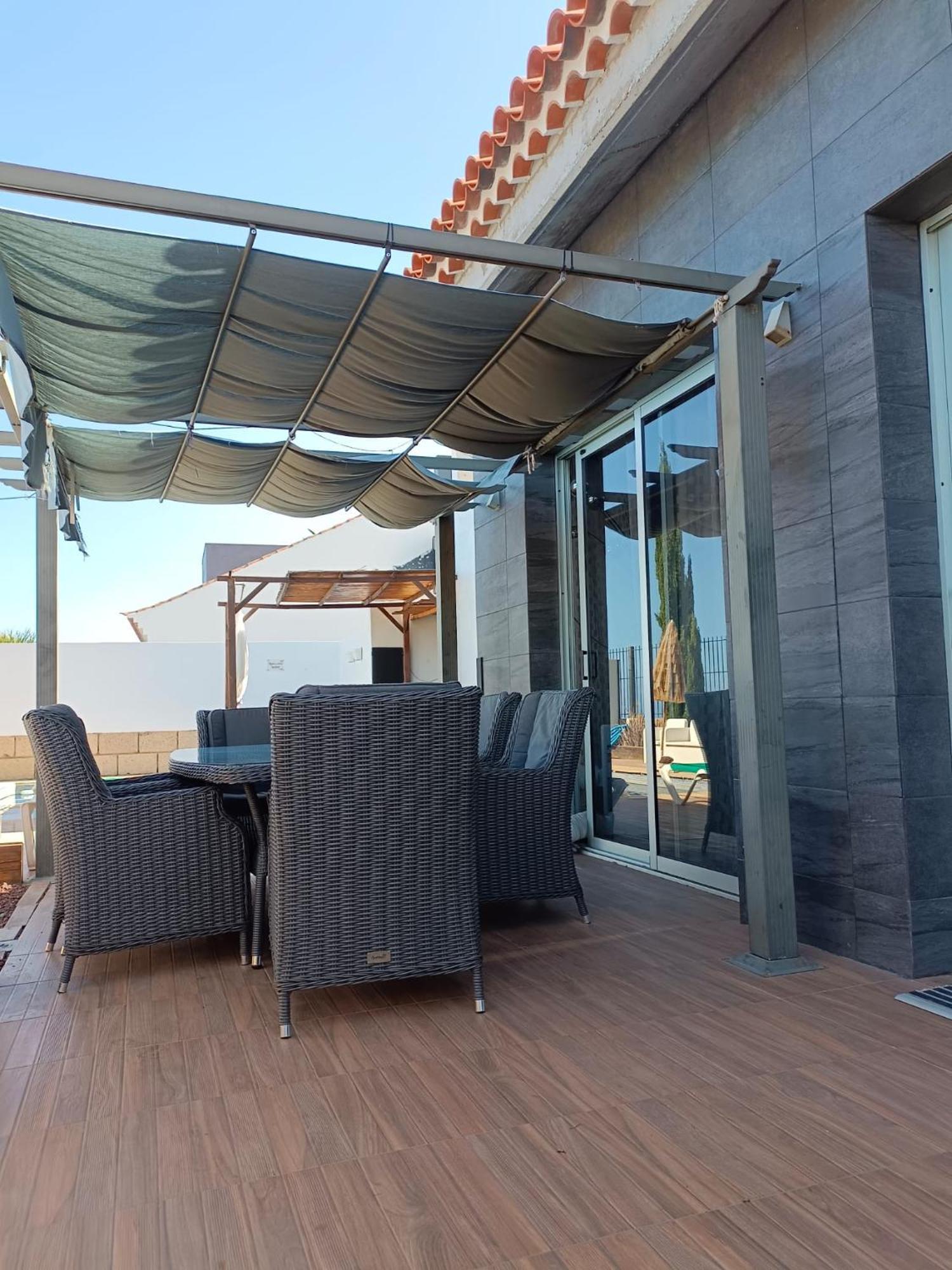 Luxury Sea Views Heated Pool Private Jacuzzi Wifi Bbq Parking Tennis Court *
