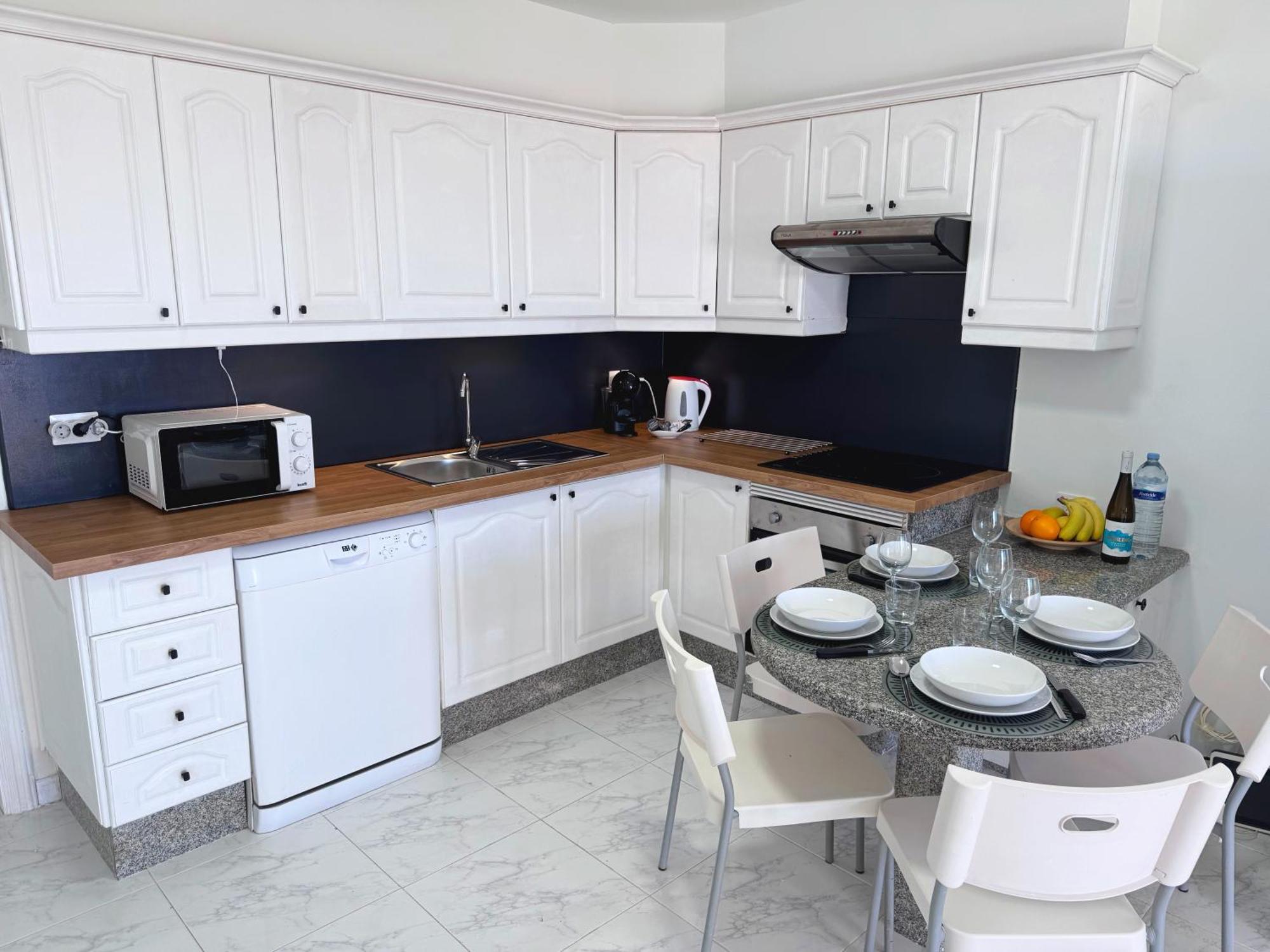 Apartment Atalaya - Sea View - *