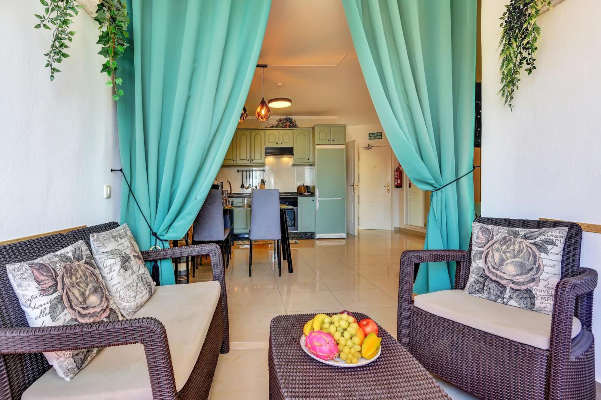 Apartment Luxory Dreamy Sunset, Seafront, Direct Access To The Promenade,wifi,pool,free Parking