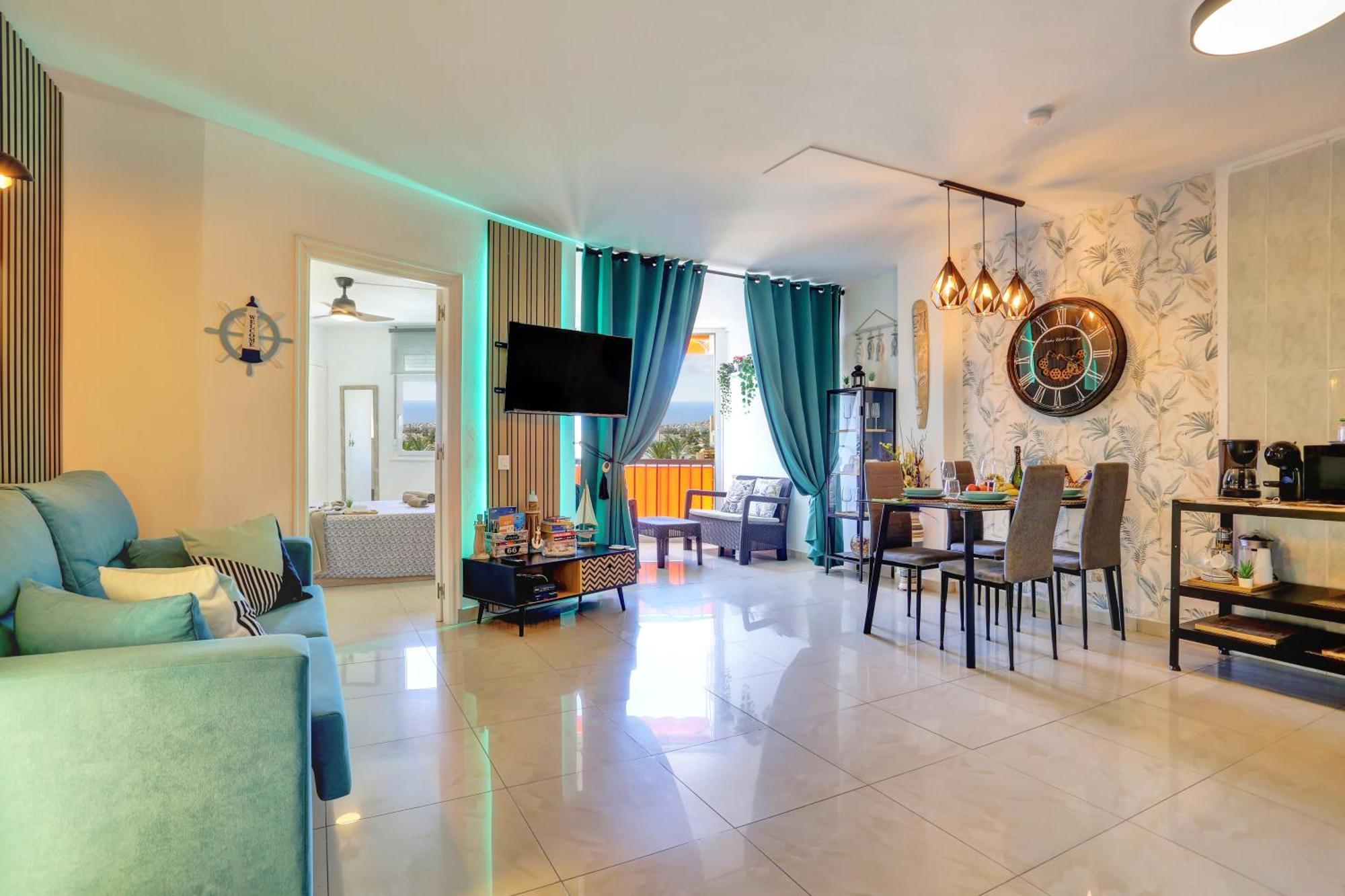 Luxory Dreamy Sunset, Seafront, Direct Access To The Promenade,wifi,pool,free Parking Apartment *
