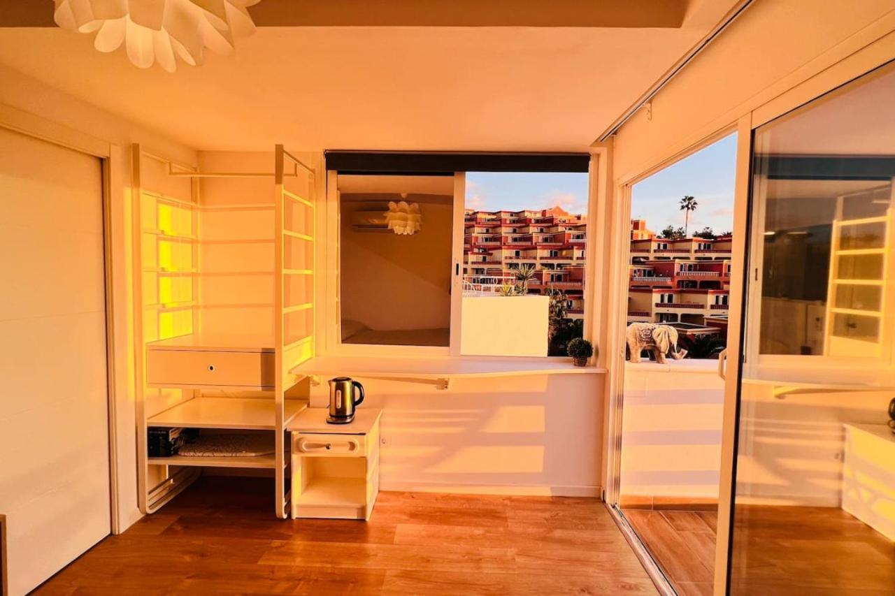 Tenerife.365 Atalaya Court Iii Sunset Ocean View Hébergement de vacances *