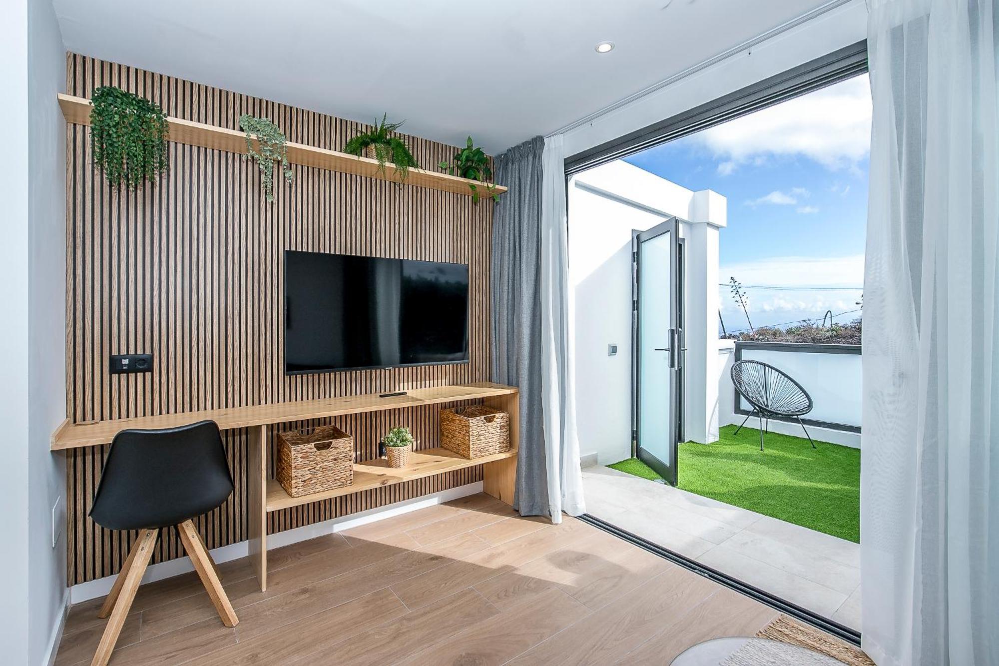 Apartamento Modern Attic Escape With Peaceful Terrace Santa Cruz de Tenerife