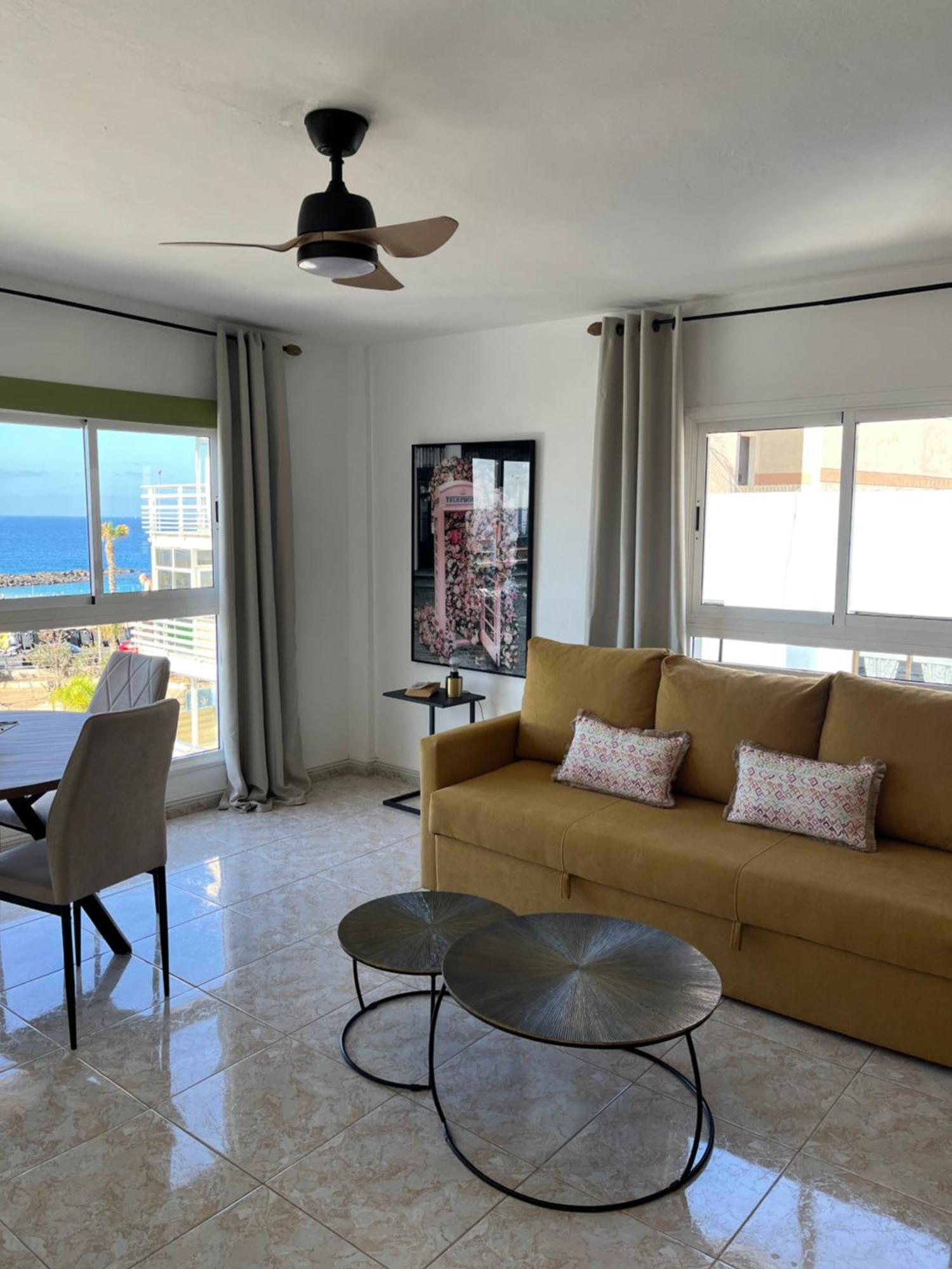 Cornelias Tc3 Atico Apartment *