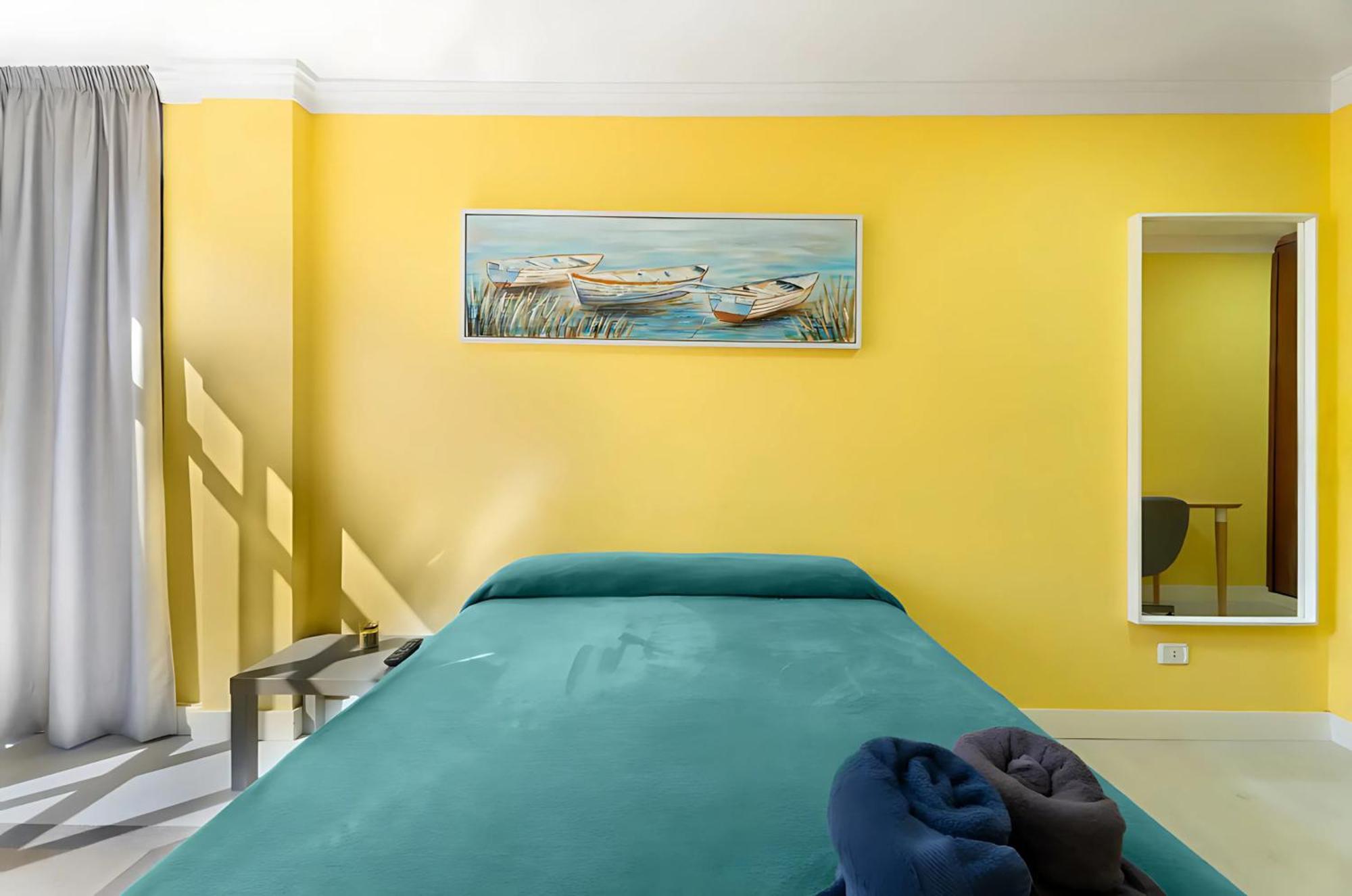 Appartement En Calle Heraclio Sanchez *