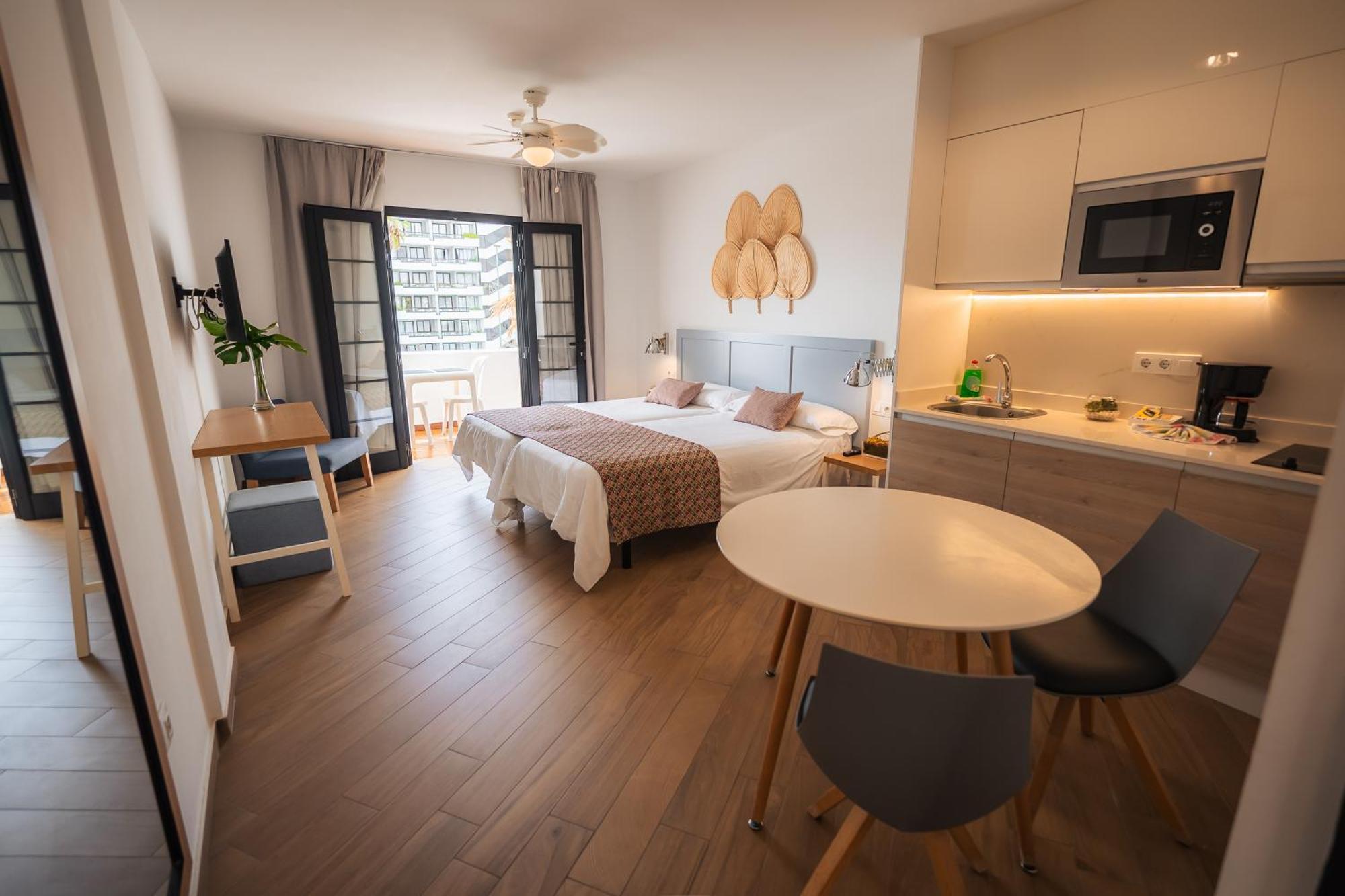 Cardones Boutique Village Apartment Playa de las Americas (Tenerife)