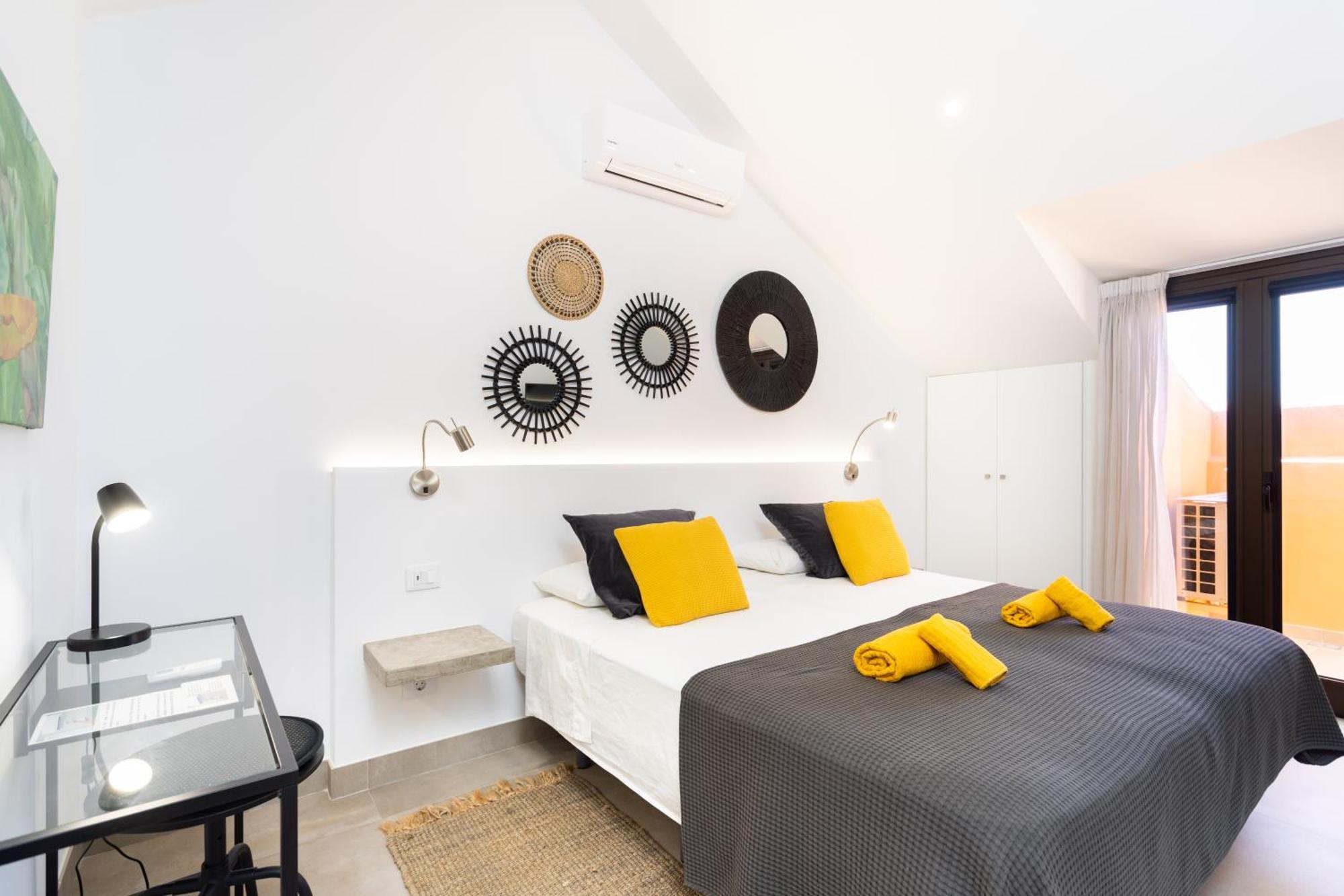 Home2book Modern Design Seaview Apt, Pool&terrace *