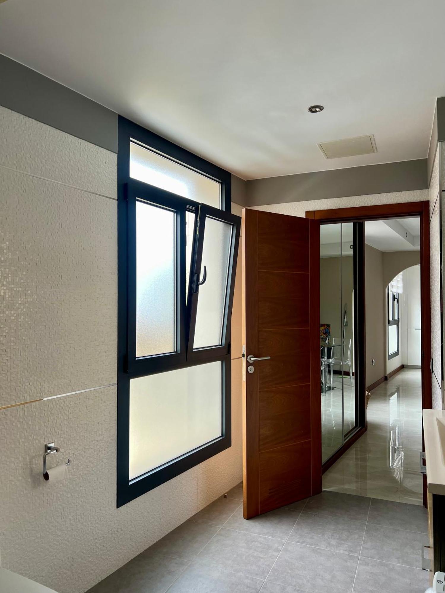 Appartement Detail *