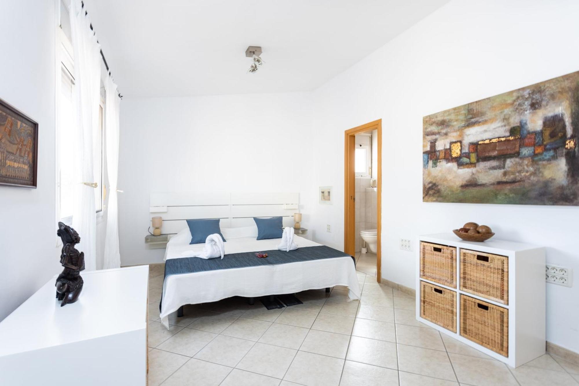 Casa Almendra - Private Pool - Ocean View - Bbq - Garden - Terrace - Free Wifi - Child & Pet-friendly - 4 Bedrooms - 8 People *