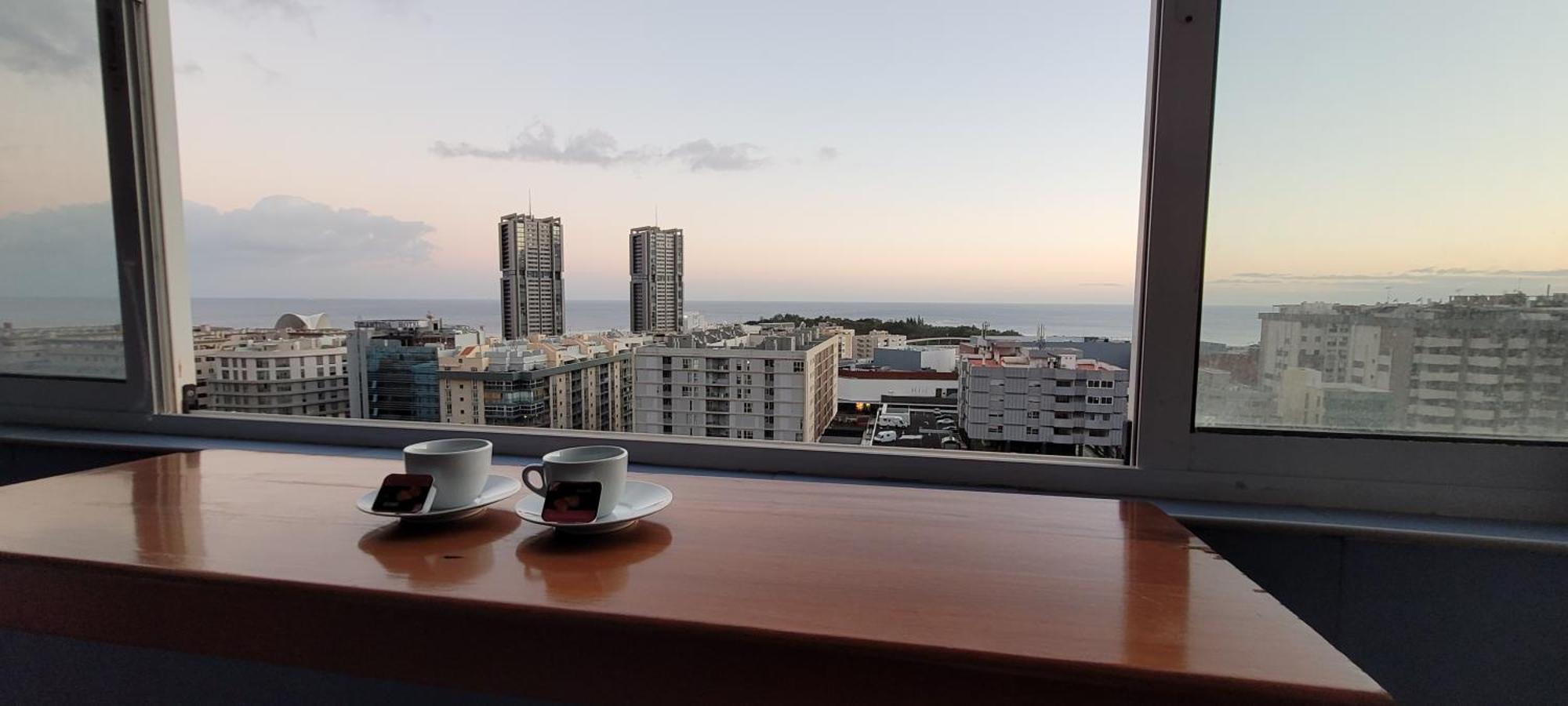 Santa Cruz De Tenerife. Centro Ciudad. Apartamento