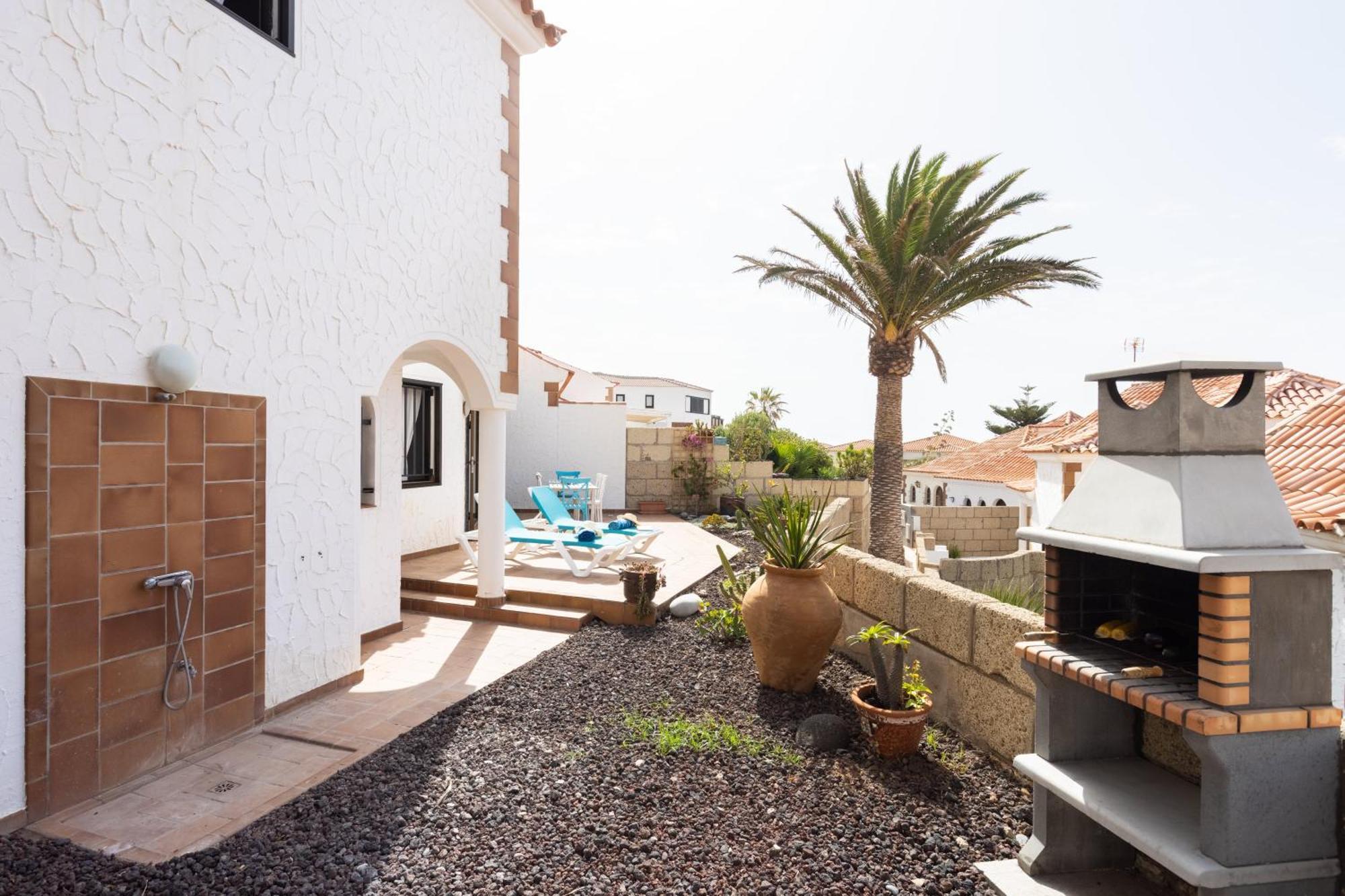 Casa Limon - Ocean View - Bbq - Garden - Terrace - Free Wifi - Child & Pet-Friendly - 2 Bedrooms - 6 People * Poris de Abona