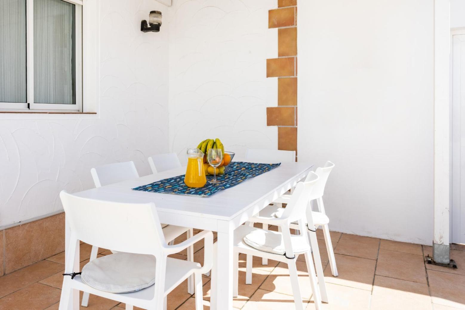Villa Casa Naranja - Heated Pool - Bbq - Terrace - Free Wifi - Child & Pet-friendly - 3 Bedrooms - 6 People *