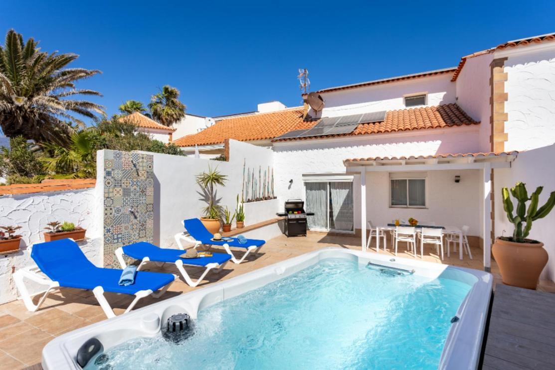 Casa Naranja - Heated Pool - Bbq - Terrace - Free Wifi - Child & Pet-friendly - 3 Bedrooms - 6 People Villa Poris de Abona