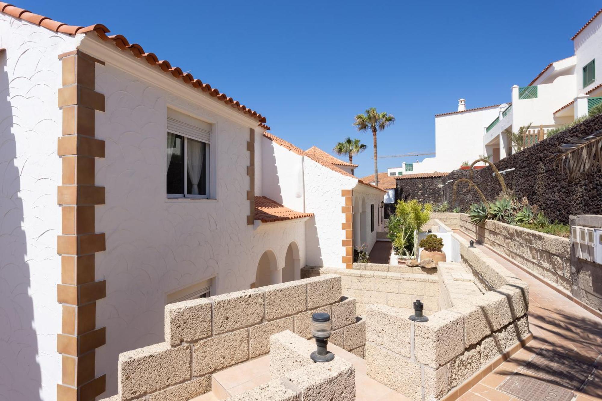 Casa Naranja - Heated Pool - Bbq - Terrace - Free Wifi - Child & Pet-friendly - 3 Bedrooms - 6 People *