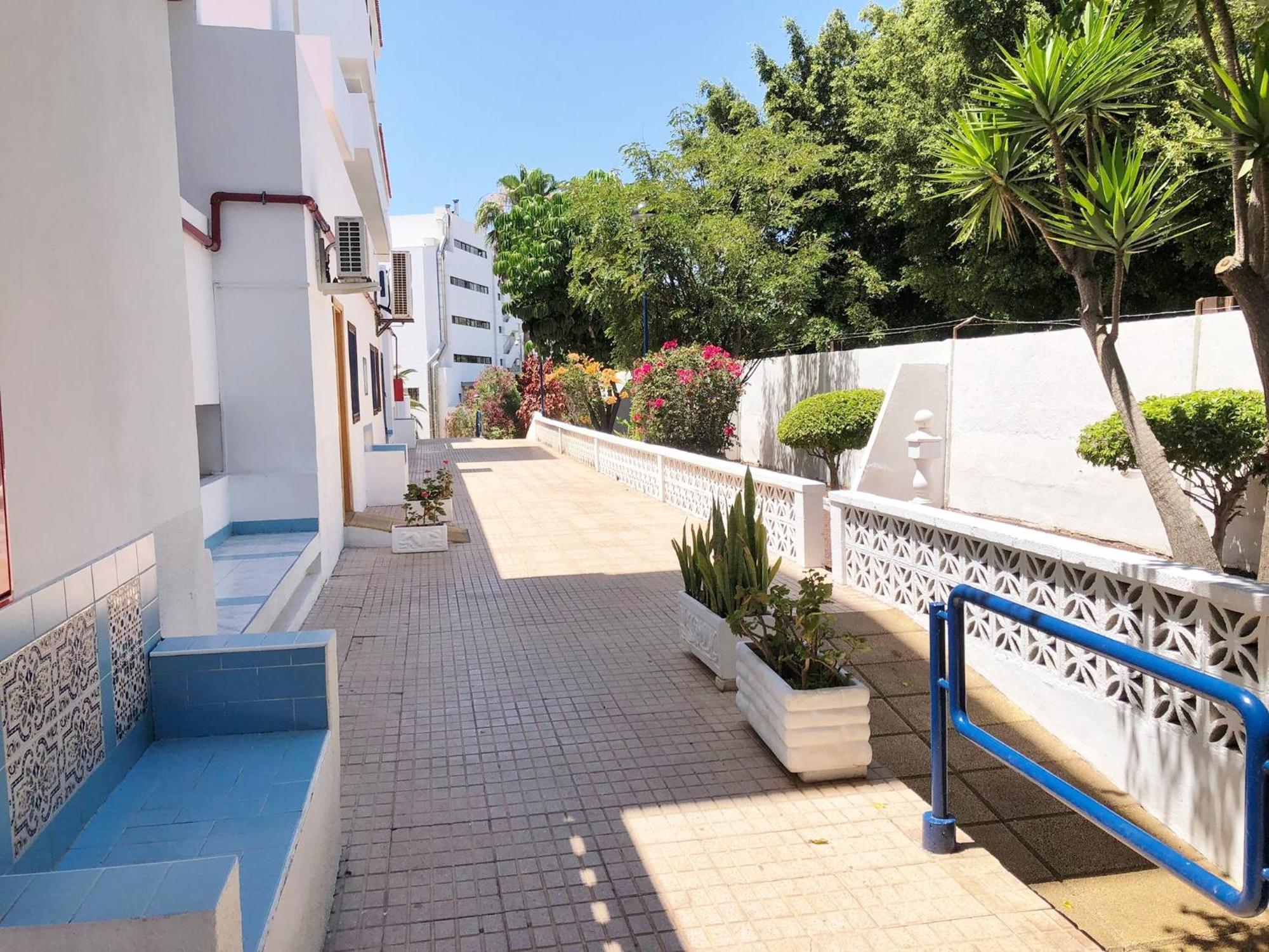 Apartment Bonito Apartmento En Garden Con Piscina Climatizada *