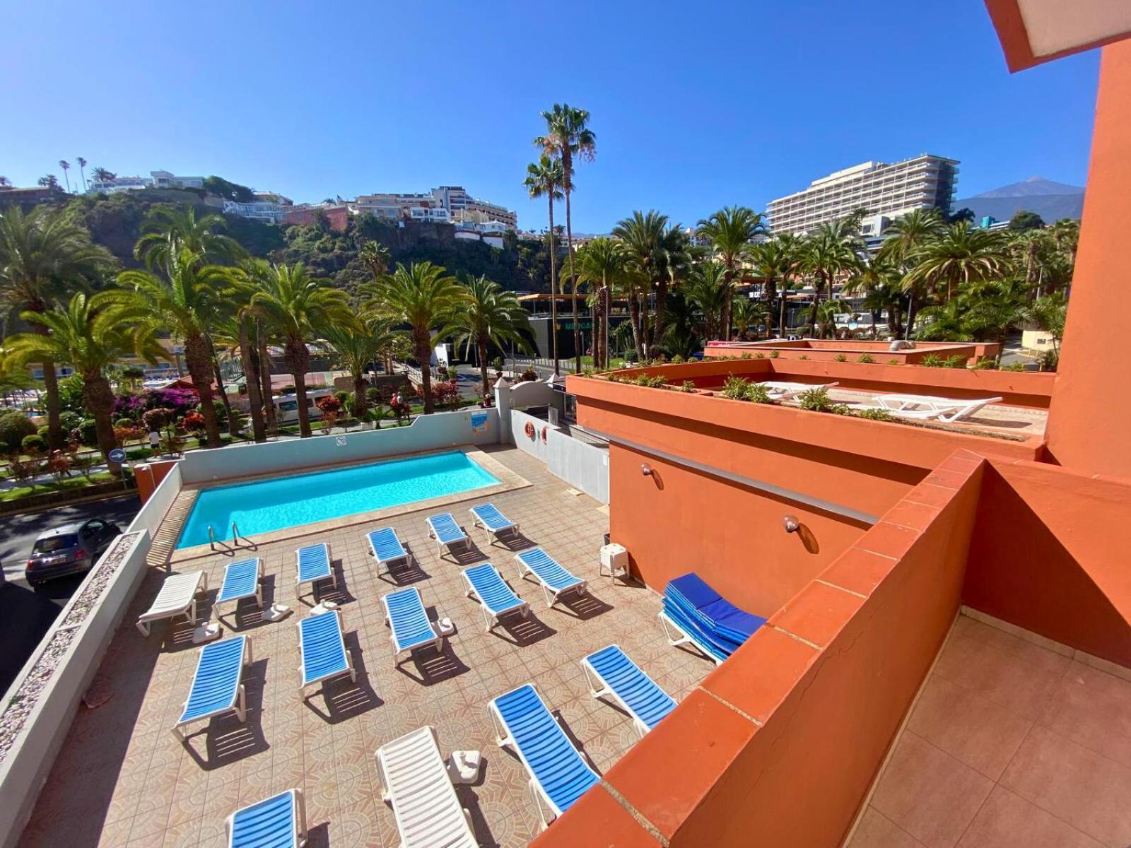 Alta Pool View *