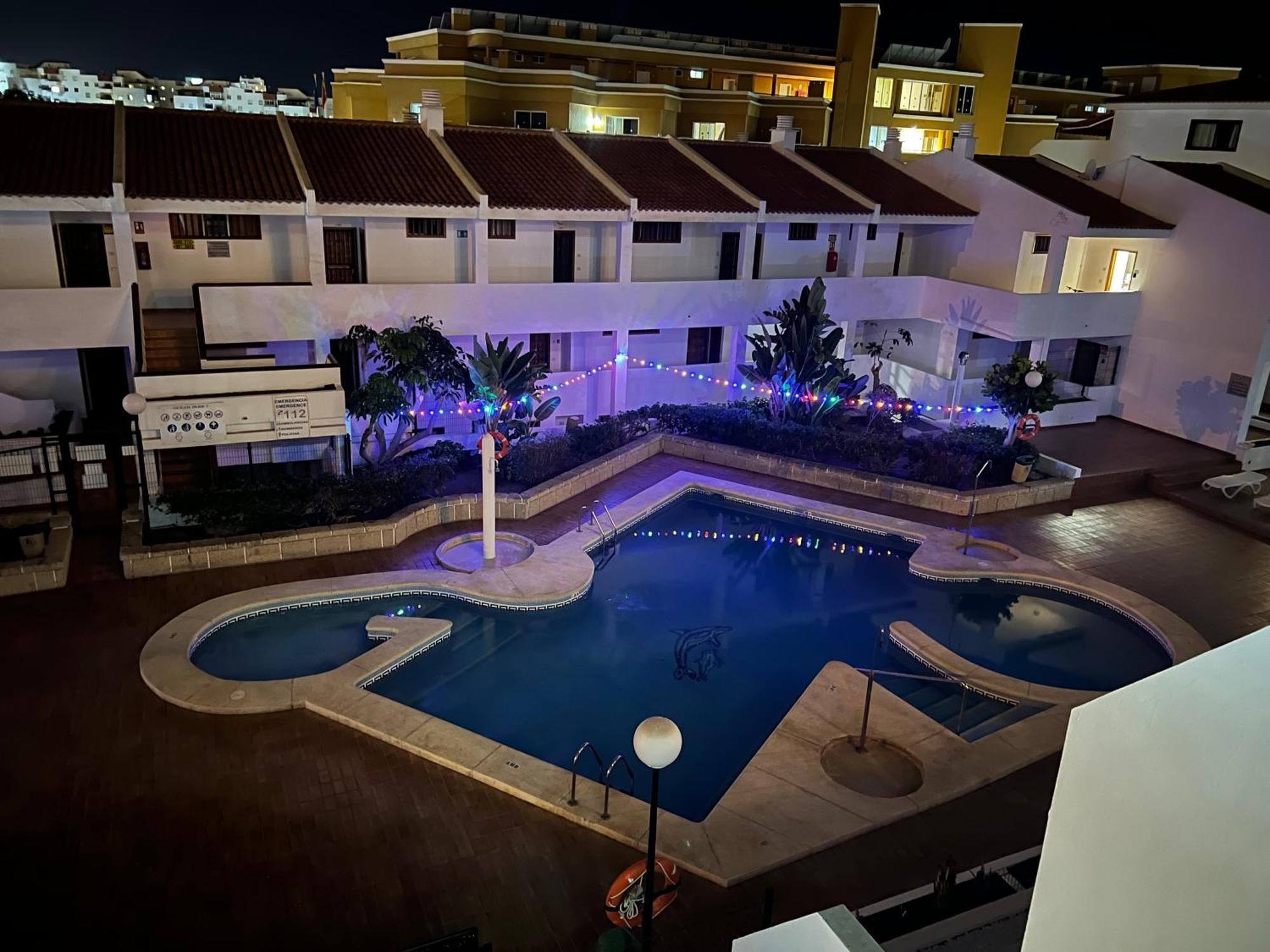 La Casita De La Piscina Apartment *