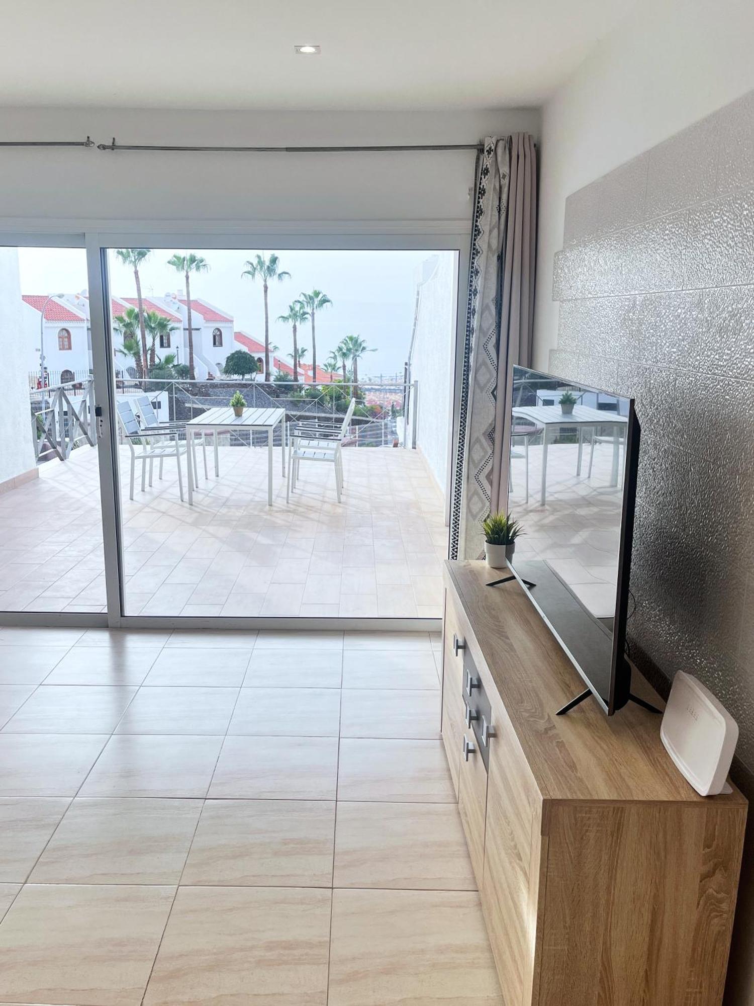 Sunshine Appartement Costa Adeje (Tenerife)