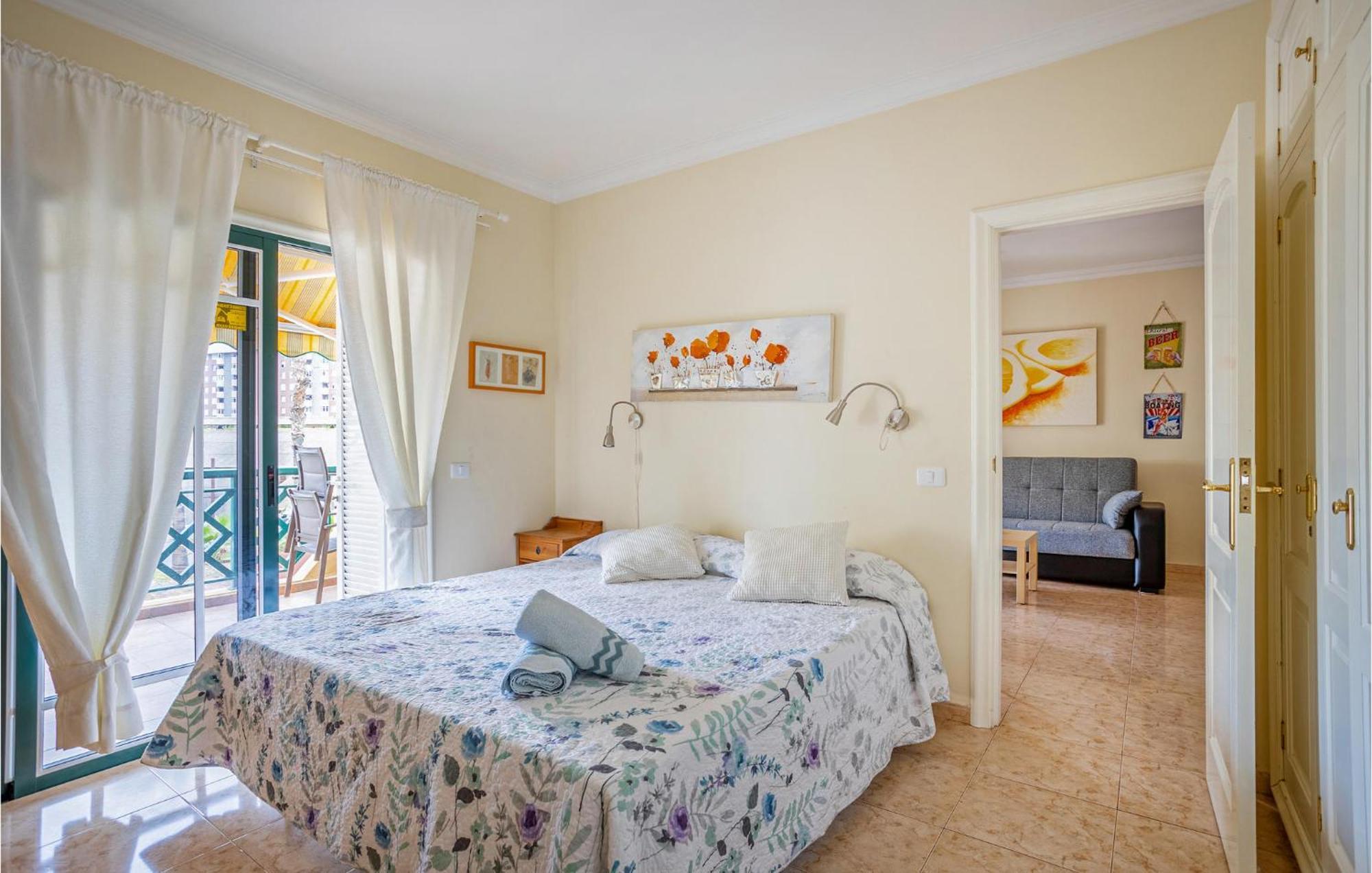 Awesome In Puerto De La Cruz With Wifi * Puerto de la Cruz (Tenerife)