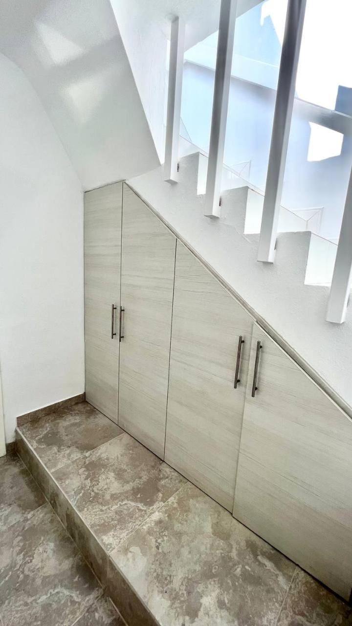 Amazing One Bad El Duque Apartamento *