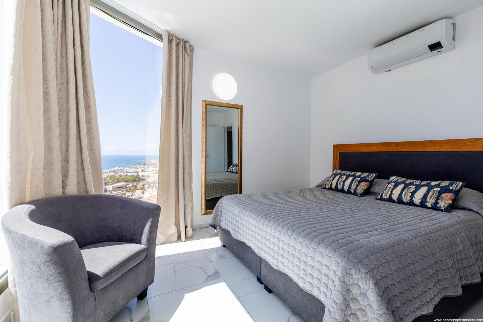 Ocean View 4 Bed In Costa Adeje *