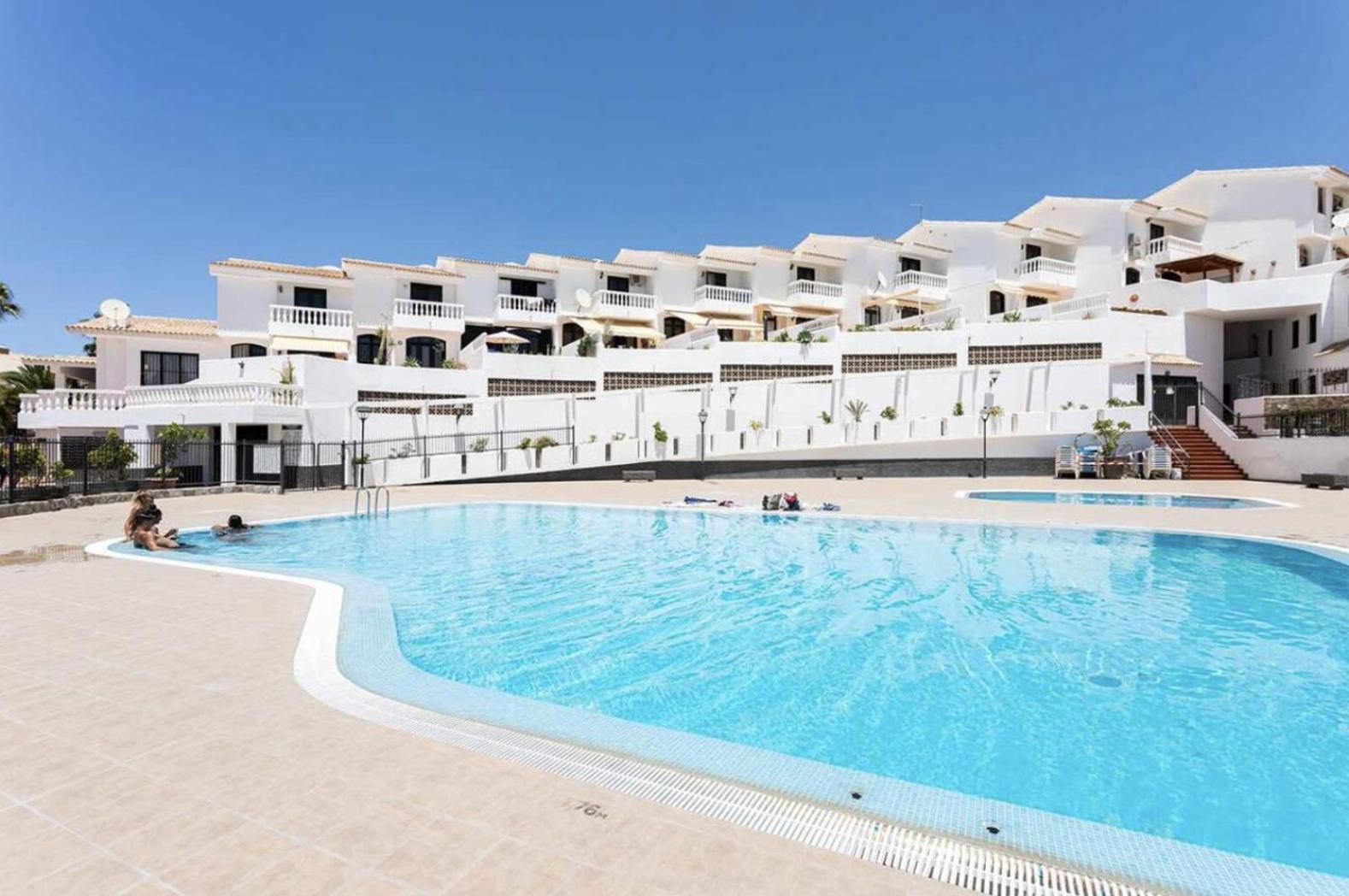 3 Bdr Detached House In Apartamento *