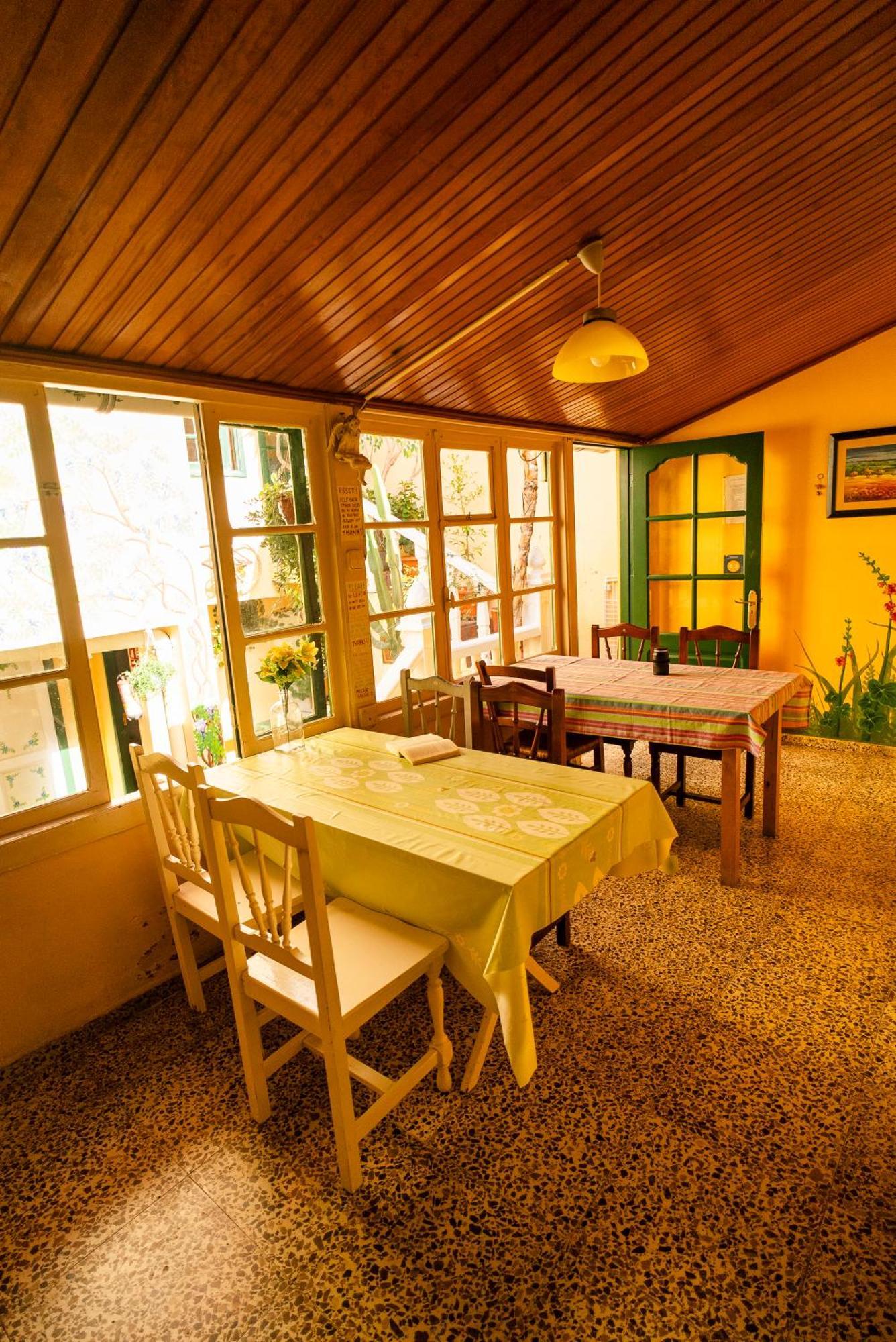 Tenerife Hostel *